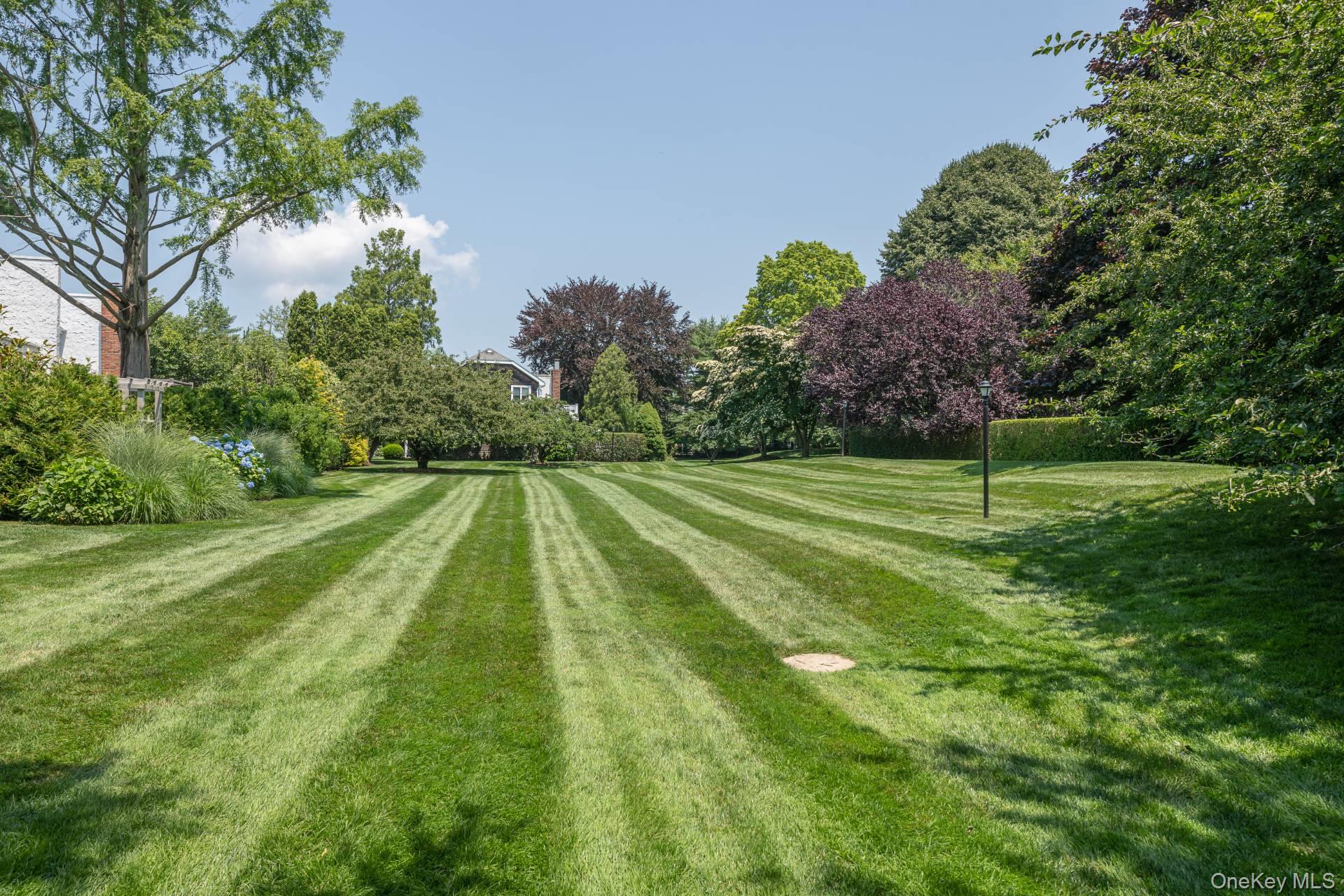 6 Toilsome Lane, East Hampton, NY 11937