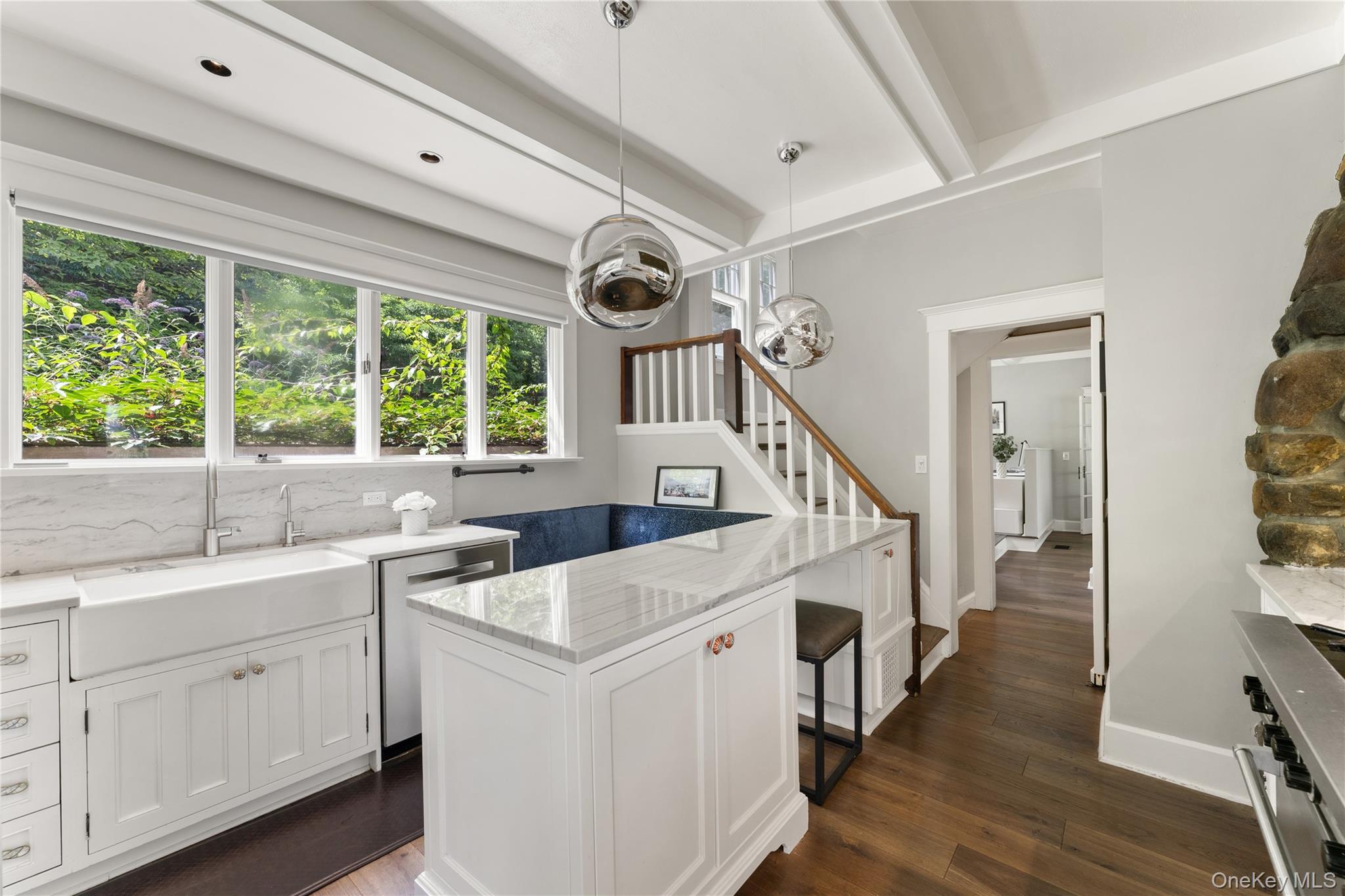 989 Route 9W S, Nyack, NY 10960