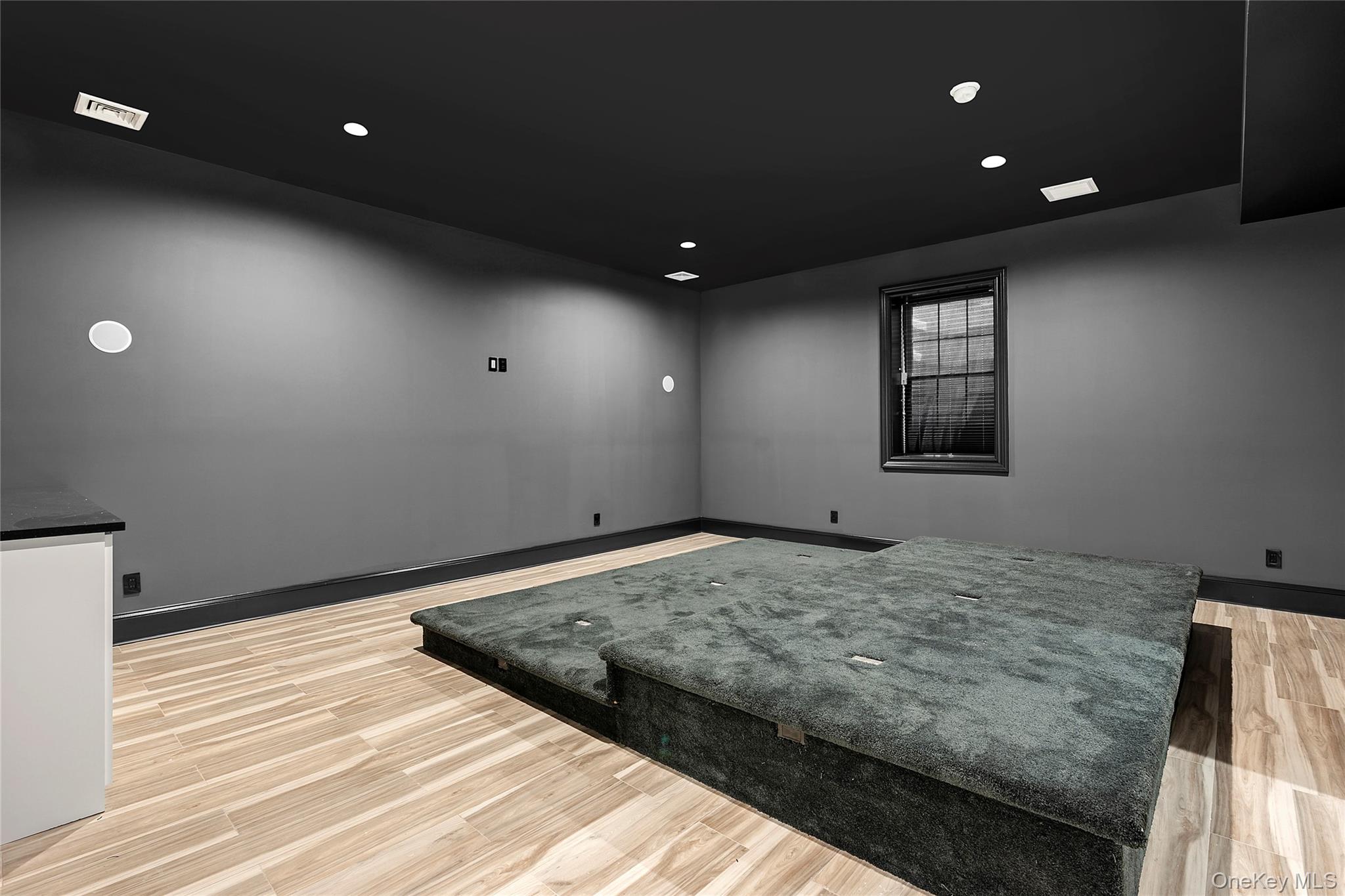 80 Deer Run, Southold, NY 11971