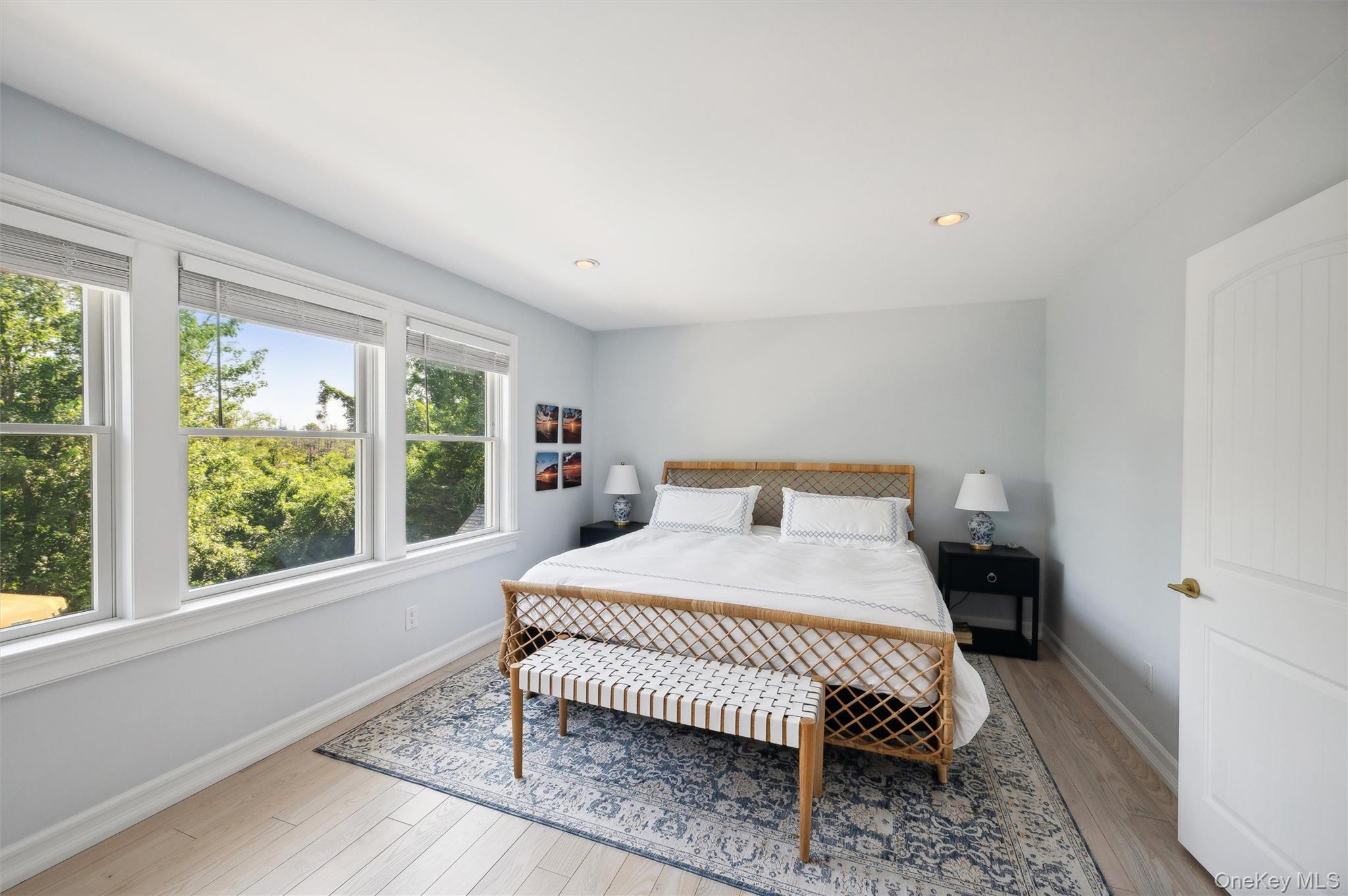 409 Old Canoe Place Road, Southampton, NY 11968