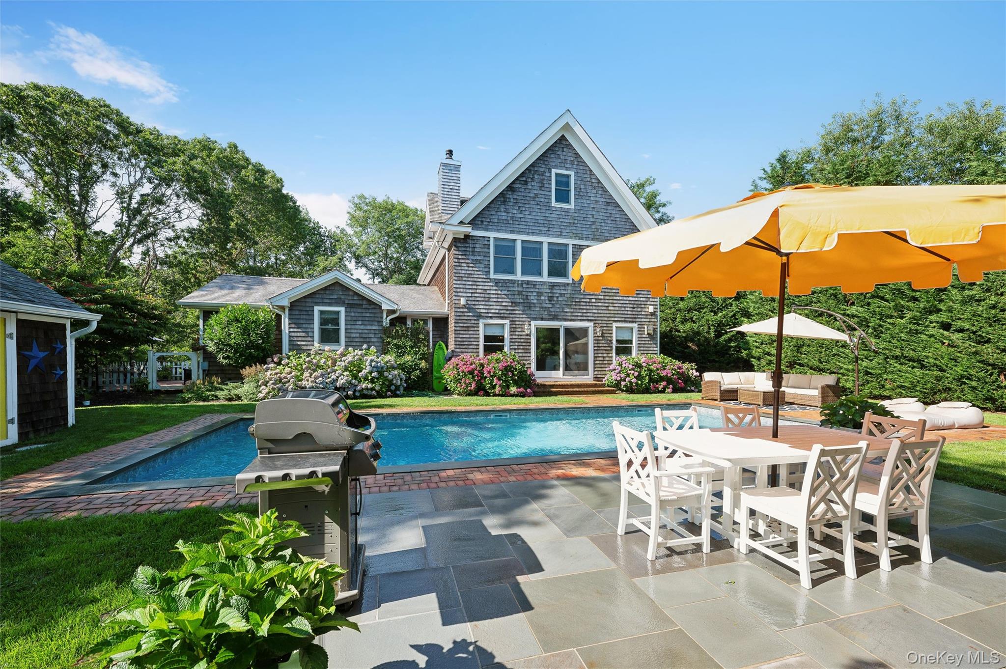 409 Old Canoe Place Road, Southampton, NY 11968