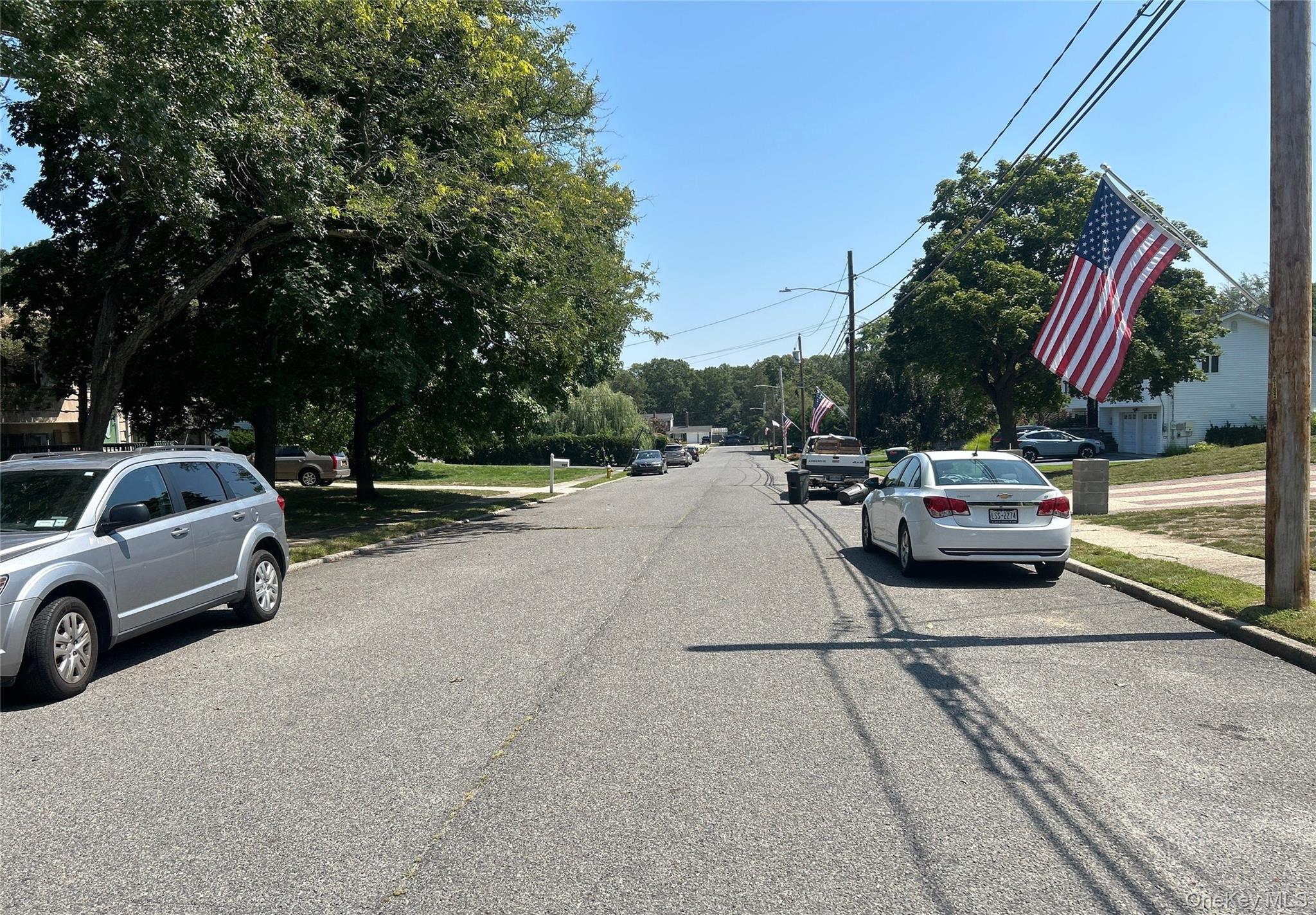 335 Babylon Street, Islip Terrace, NY 11752