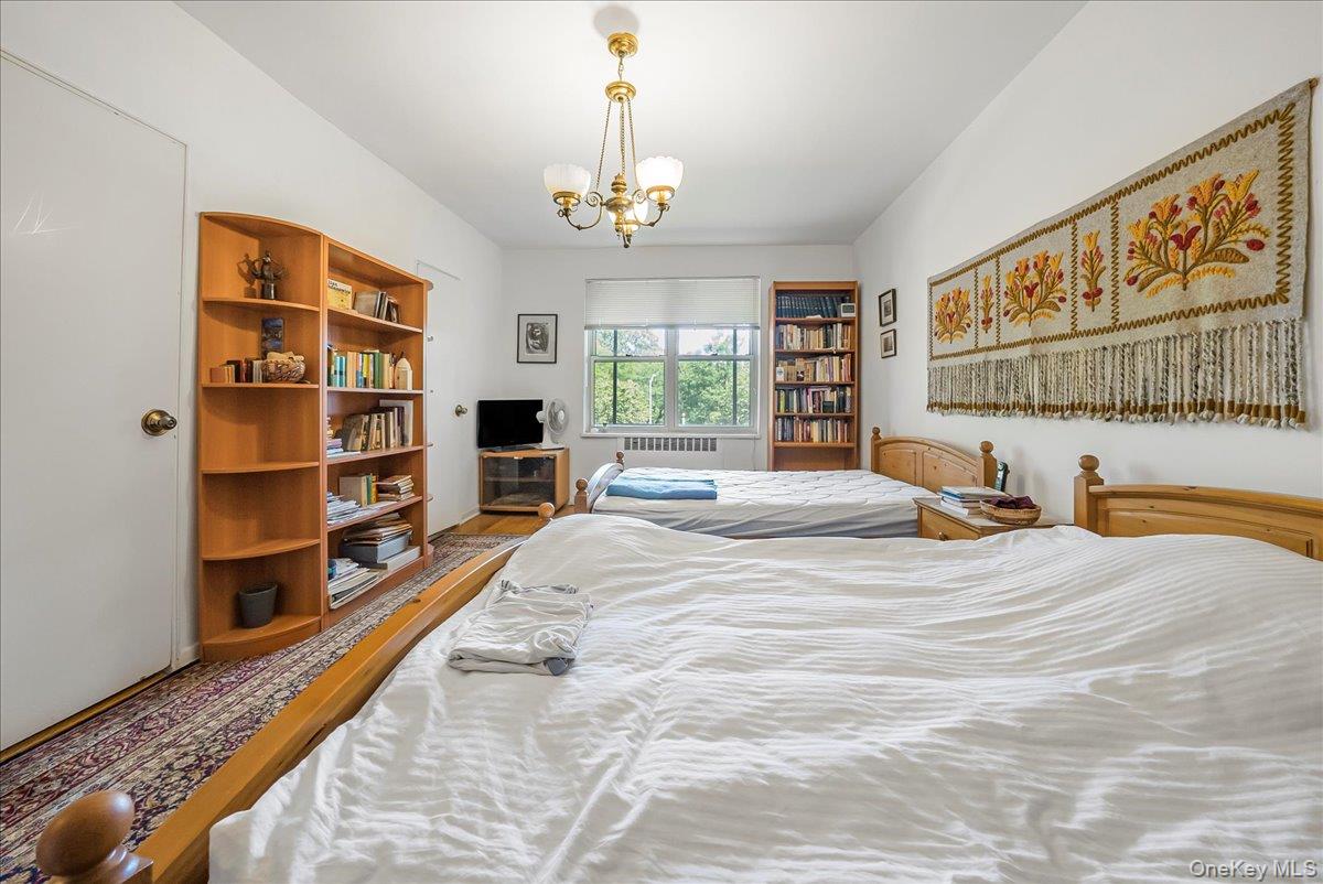 67-66 108th Street # B31, Forest Hills, NY 11375