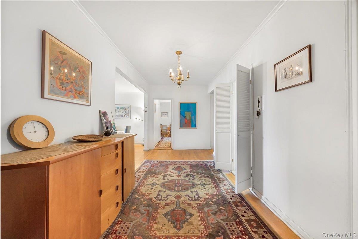 67-66 108th Street # B31, Forest Hills, NY 11375