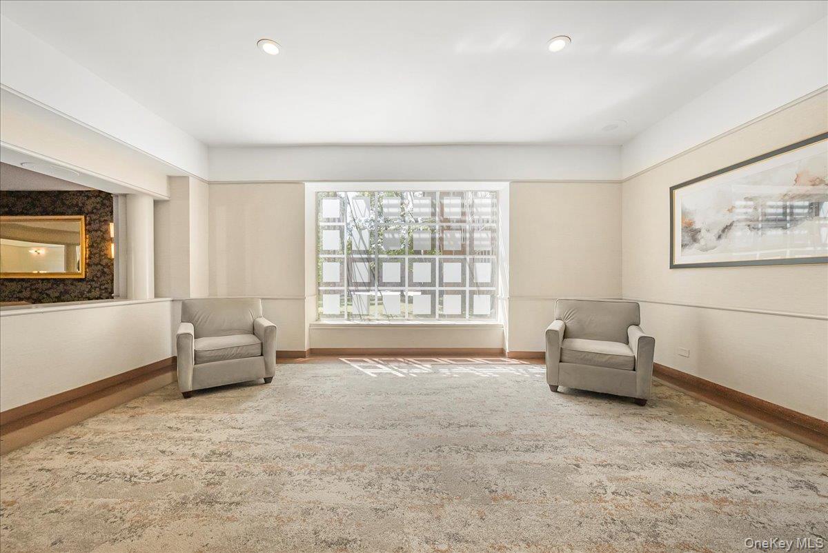 67-66 108th Street # B31, Forest Hills, NY 11375