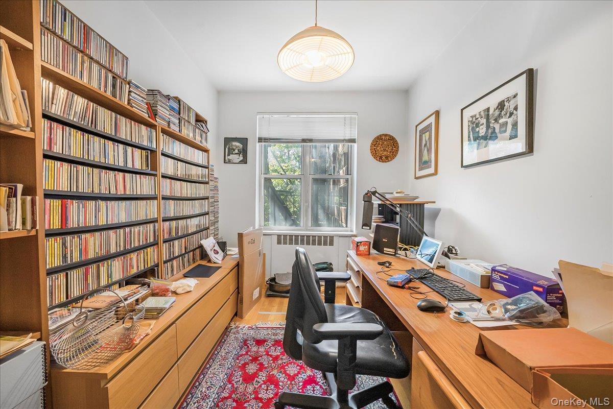 67-66 108th Street # B31, Forest Hills, NY 11375