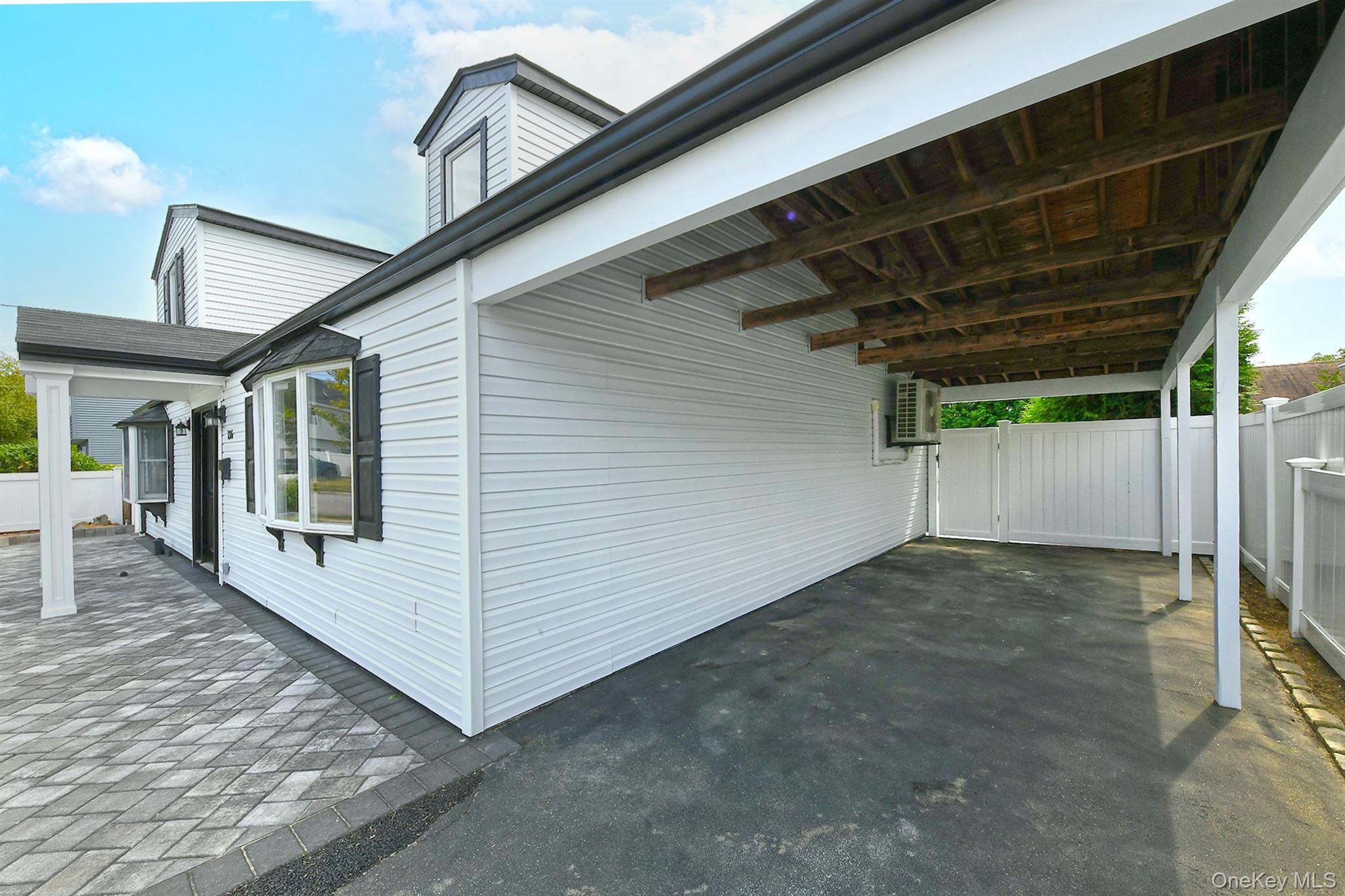 136 Reiss Avenue, Massapequa Park, NY 11762