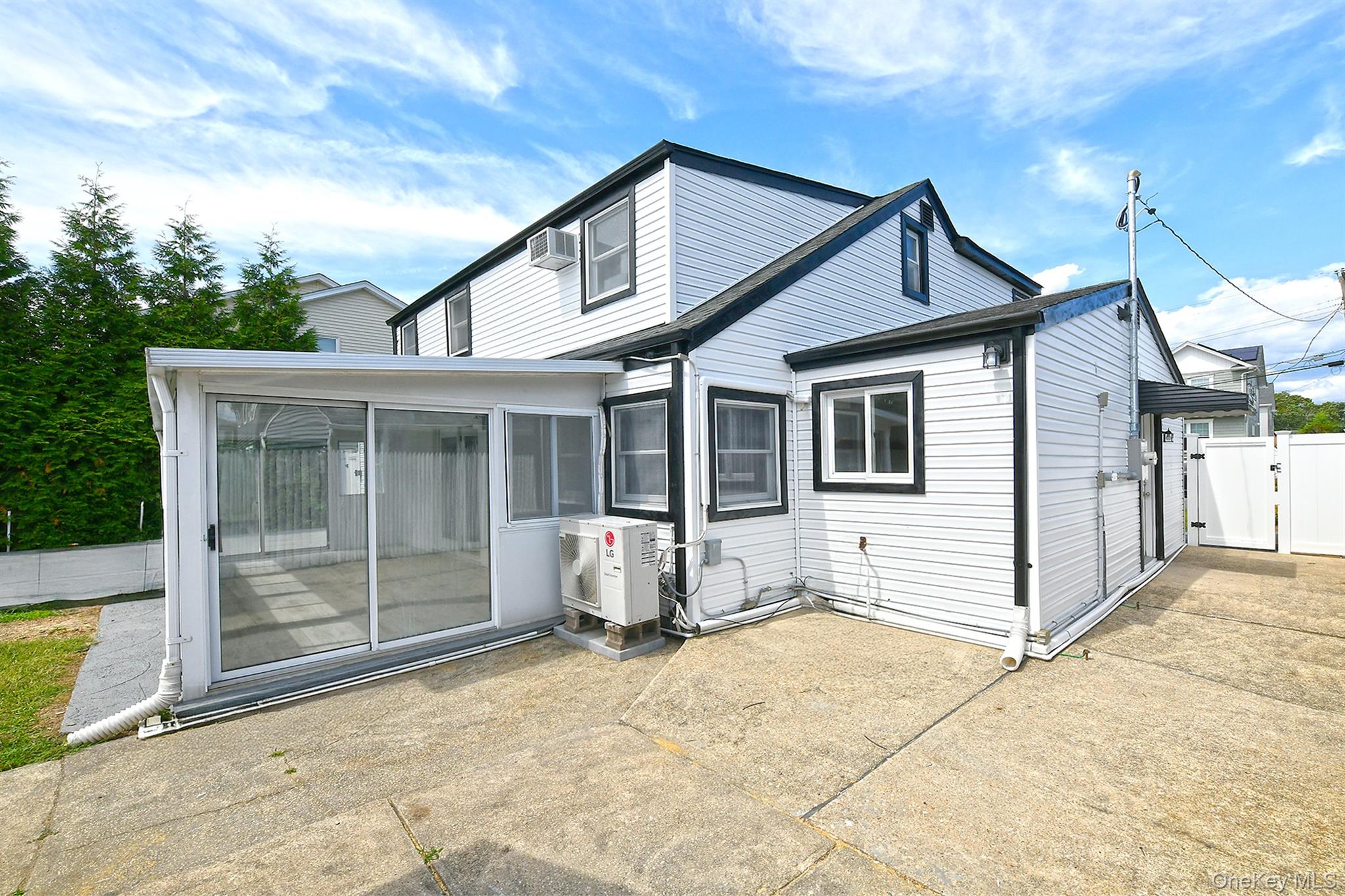 136 Reiss Avenue, Massapequa Park, NY 11762