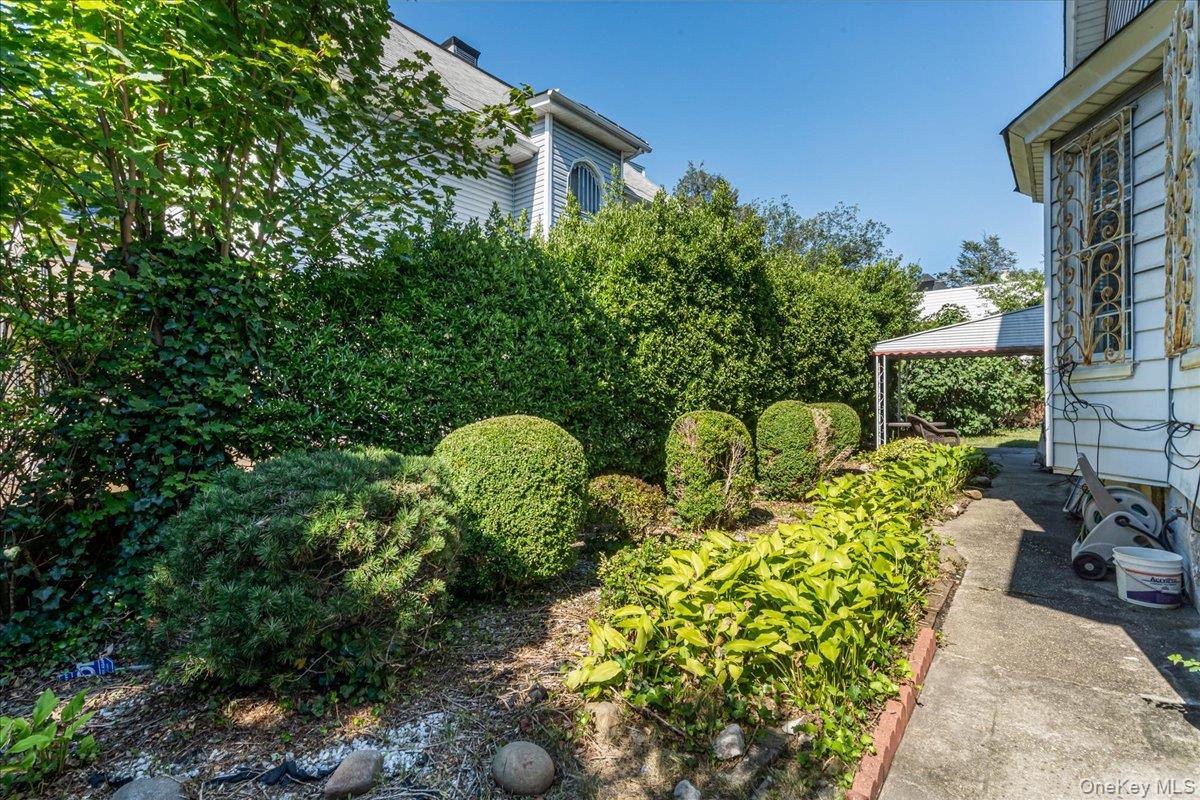 84-15 120th Street, Kew Gardens, NY 11415