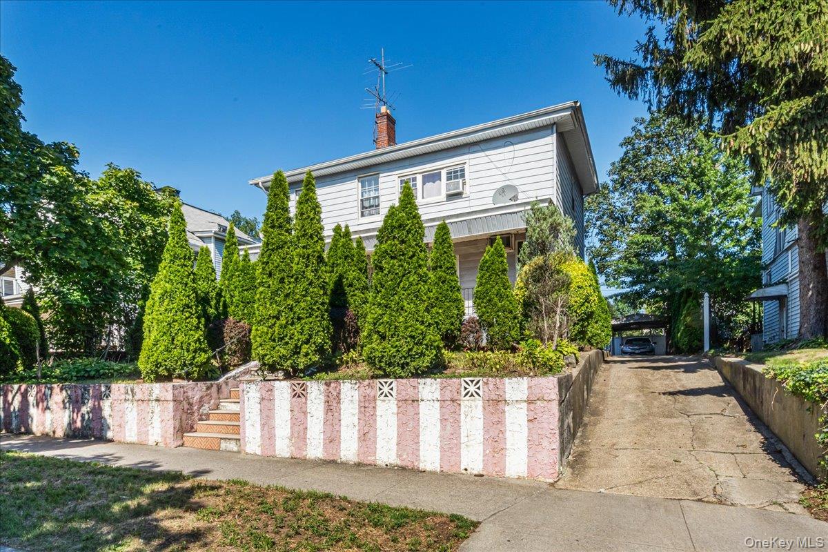 84-15 120th Street, Kew Gardens, NY 11415