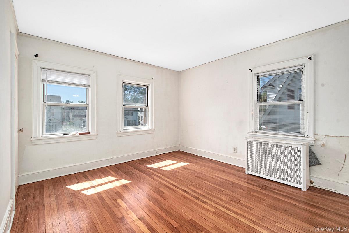 232 Chatterton Parkway, White Plains, NY 10606