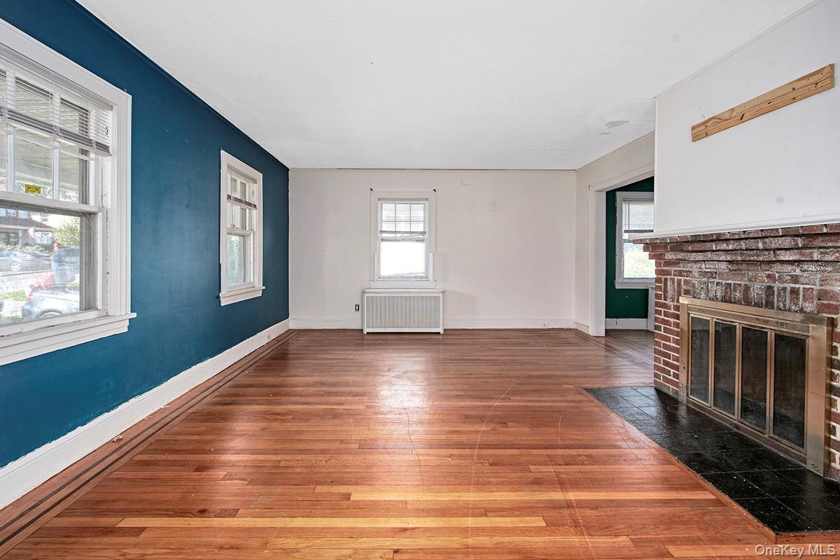 232 Chatterton Parkway, White Plains, NY 10606