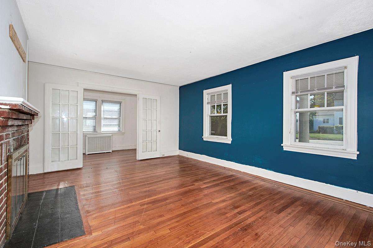 232 Chatterton Parkway, White Plains, NY 10606