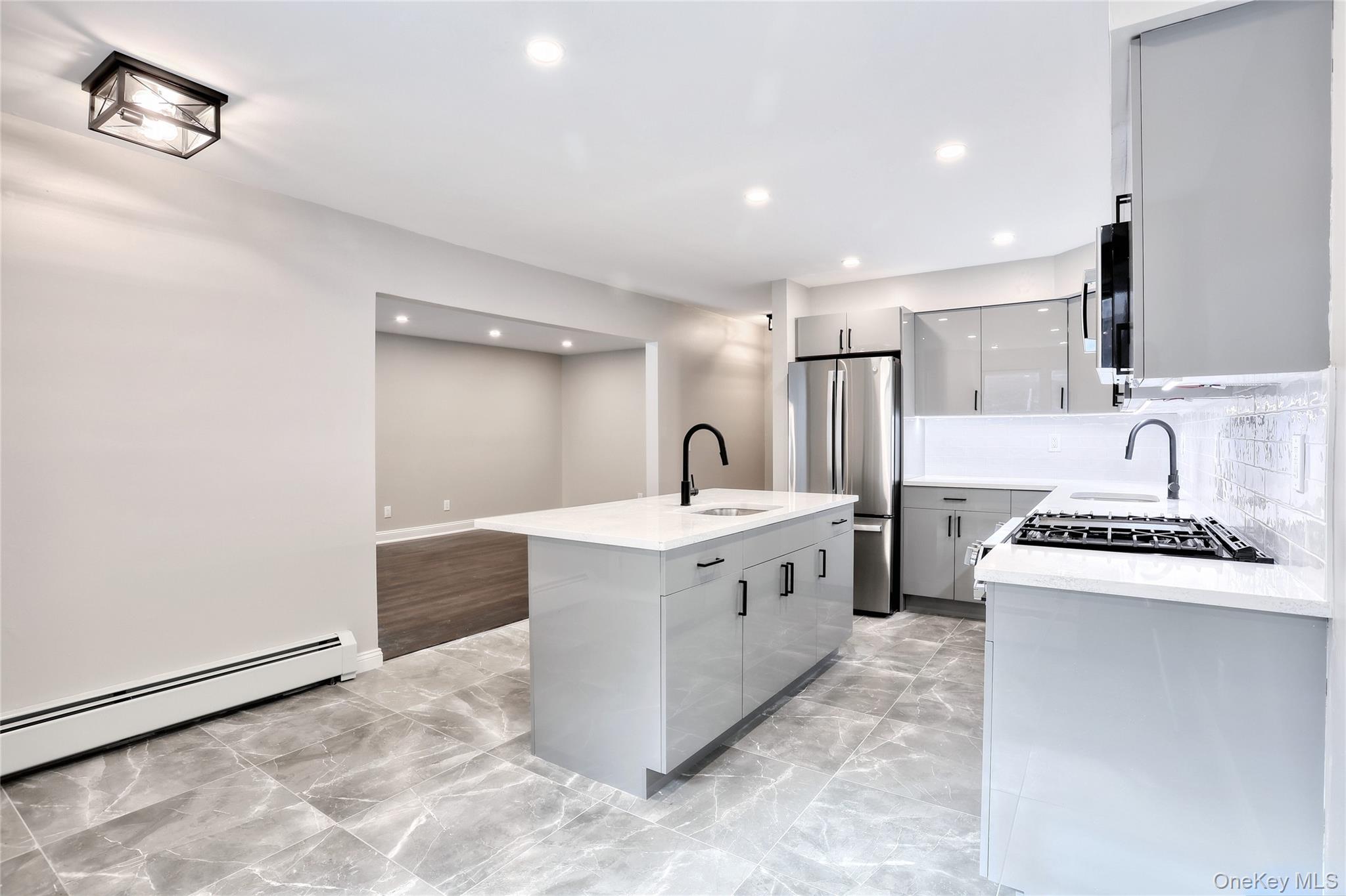 215 Kearsing Parkway, Monsey, NY 10952