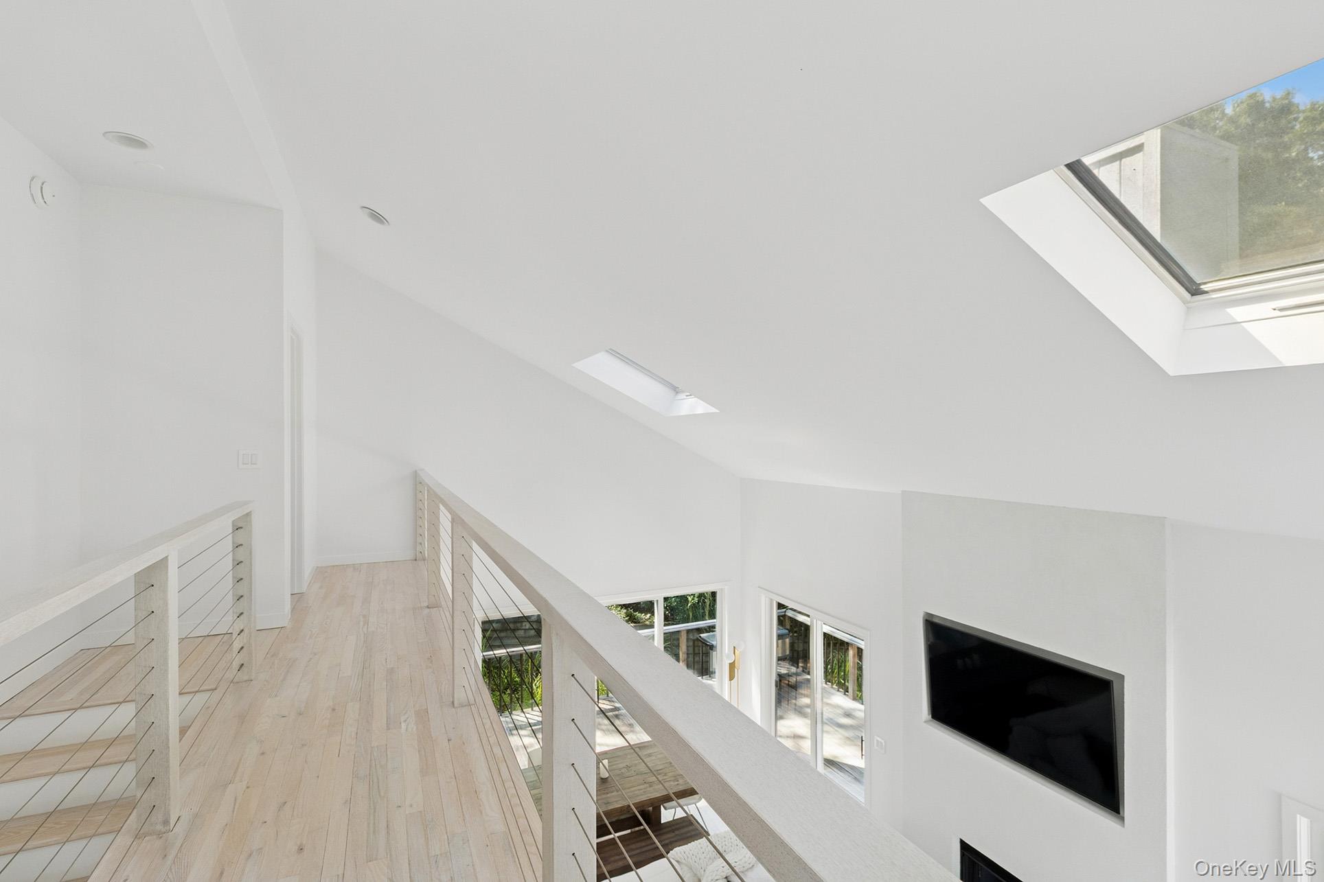 28 Ridge Road, Wainscott, NY 11975