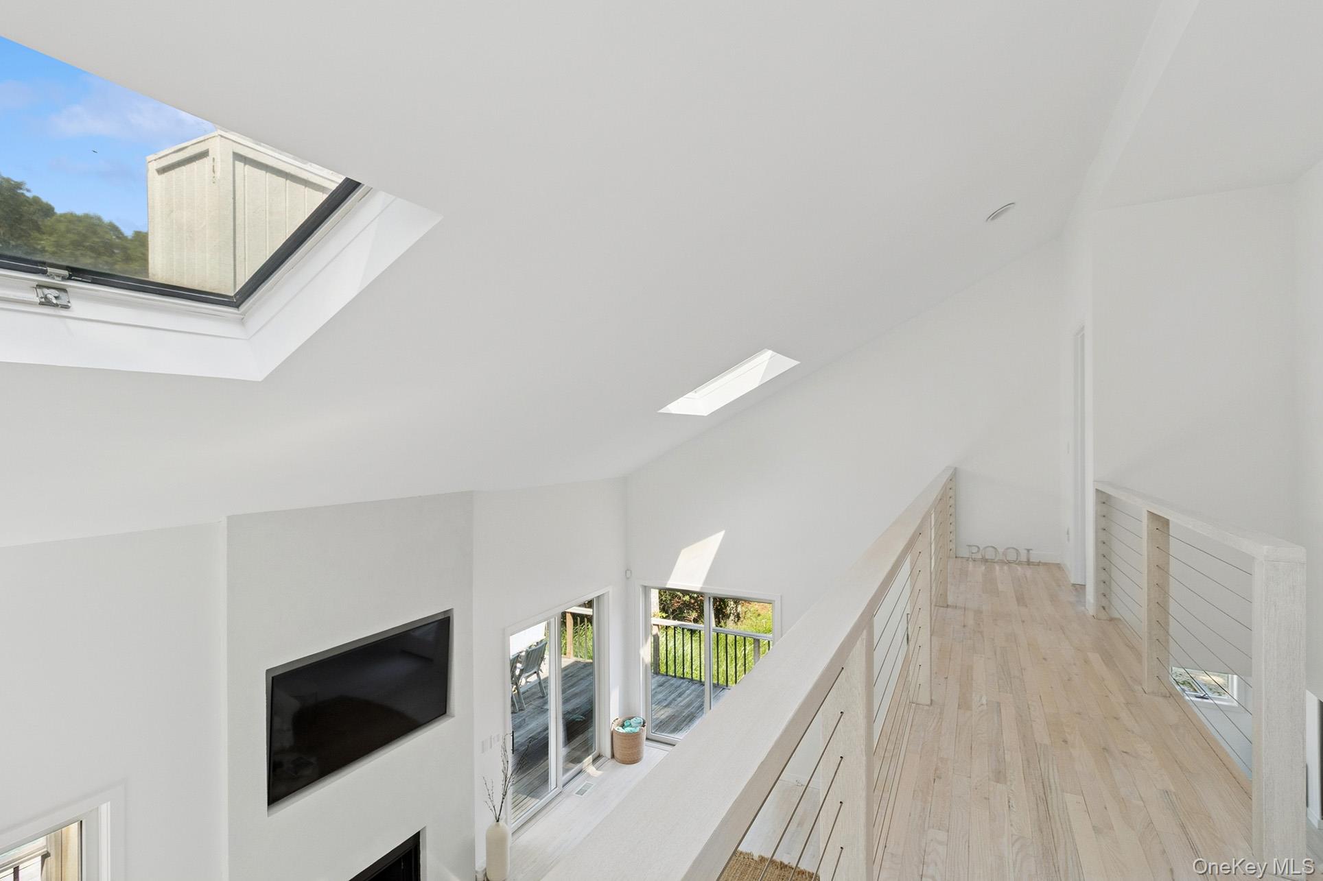 28 Ridge Road, Wainscott, NY 11975