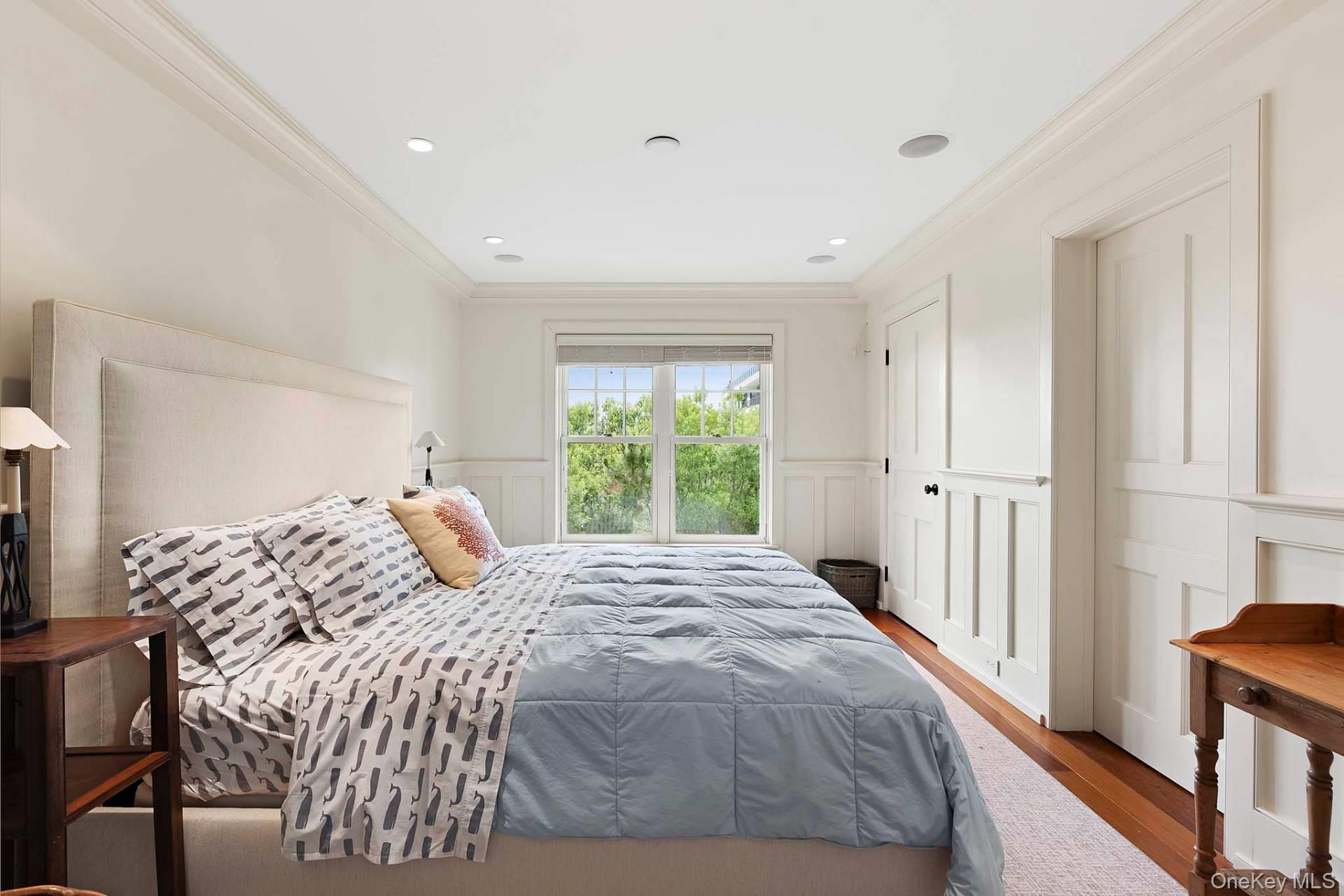 167 Dune Road, Bridgehampton, NY 11932