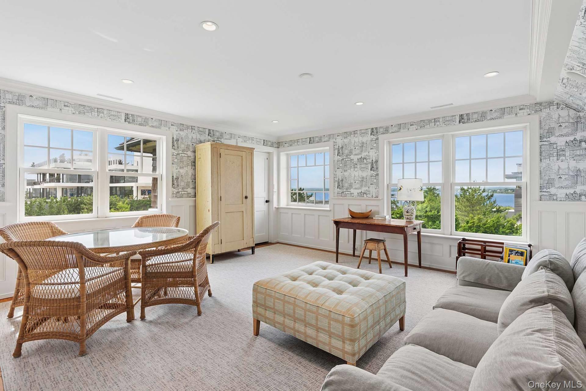 167 Dune Road, Bridgehampton, NY 11932