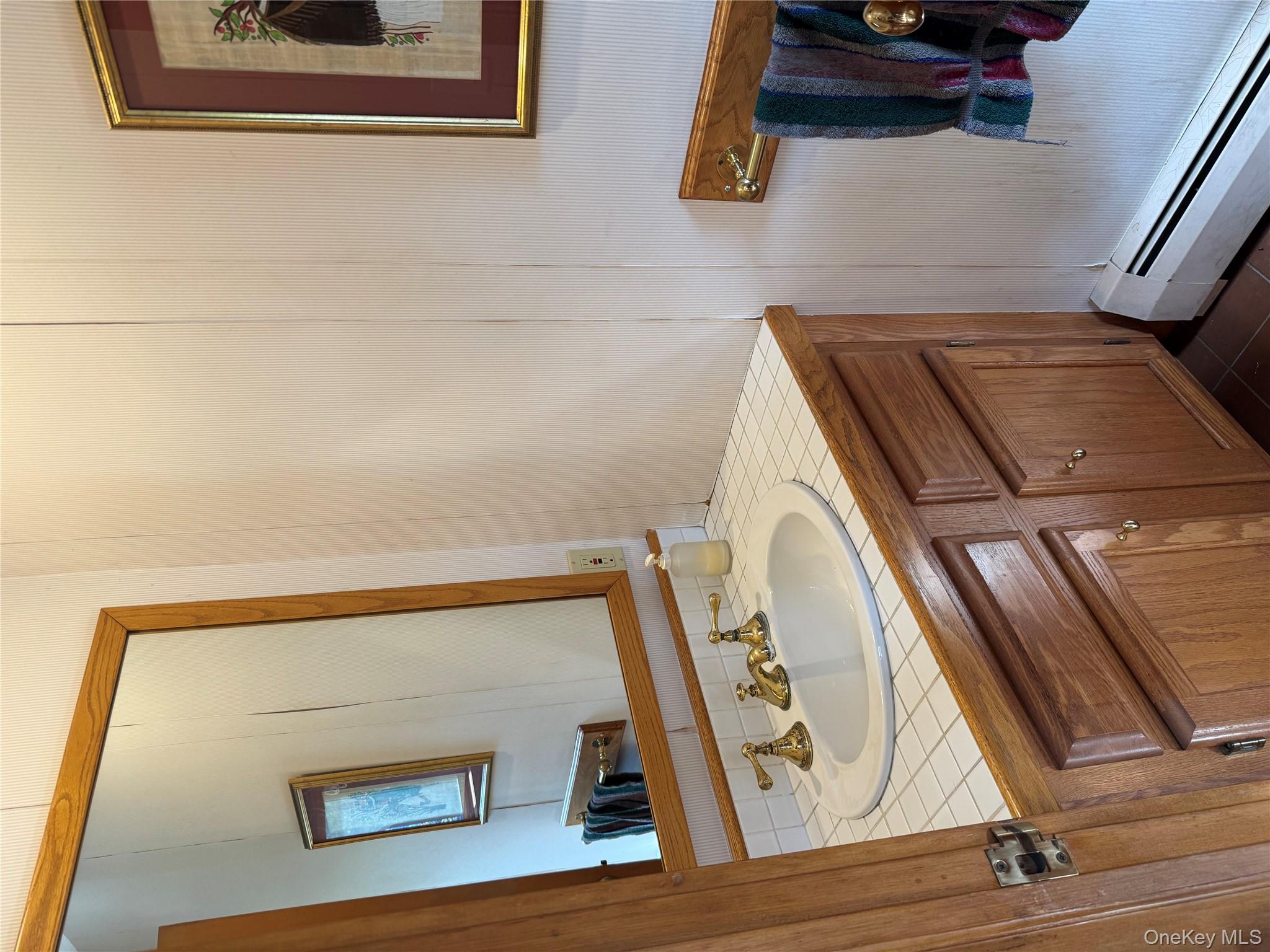 211 Meadow Brook Lane, Greenville, NY 12083