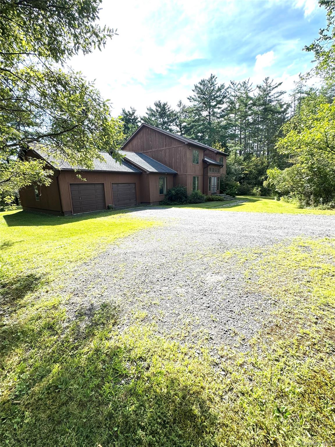 211 Meadow Brook Lane, Greenville, NY 12083