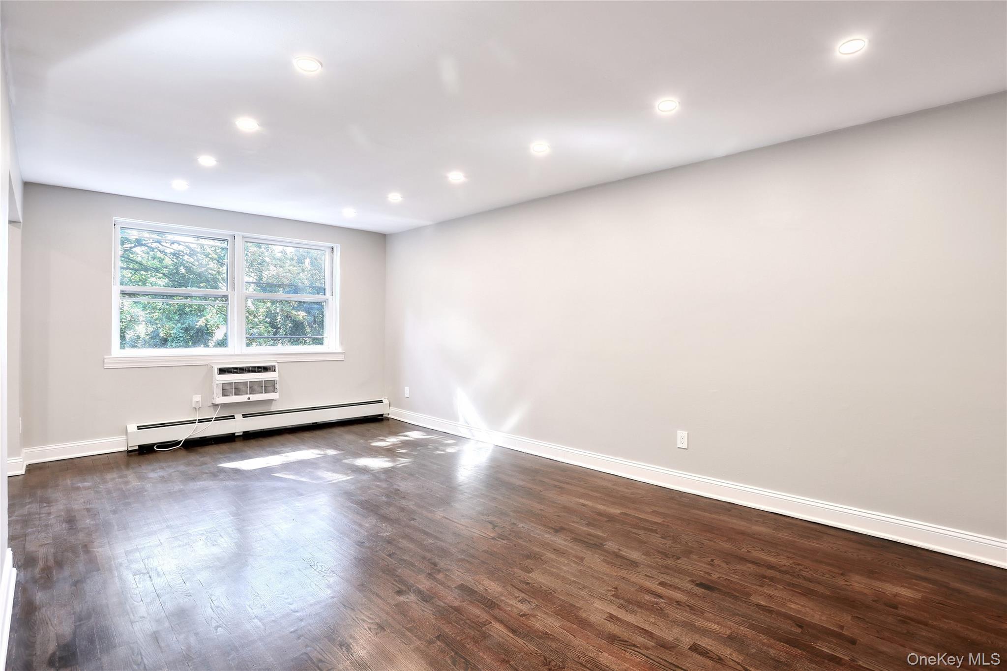 242 Kearsing Parkway # D, Monsey, NY 10952