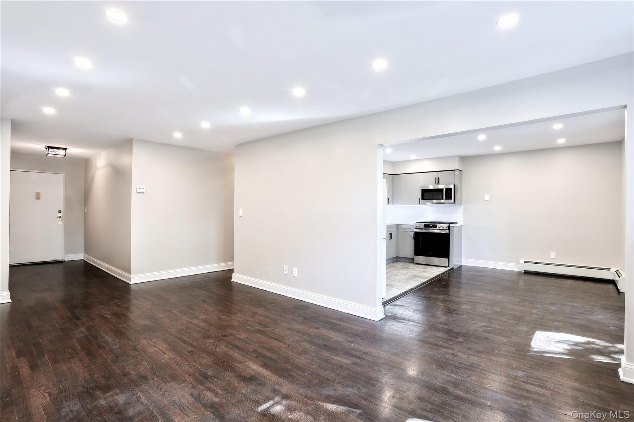 242 Kearsing Parkway # D, Monsey, NY 10952