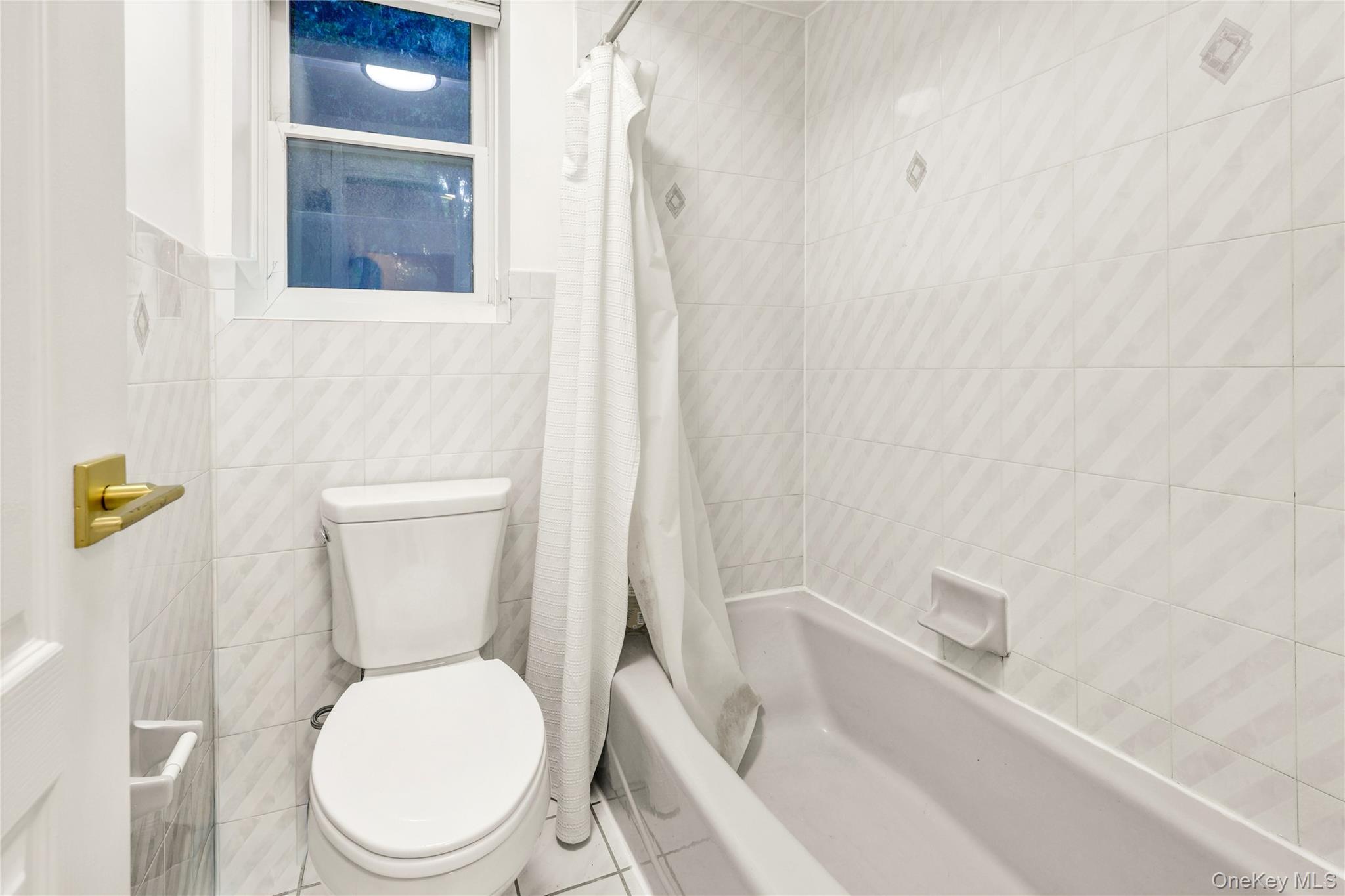 231 Blauvelt Road, Monsey, NY 10952