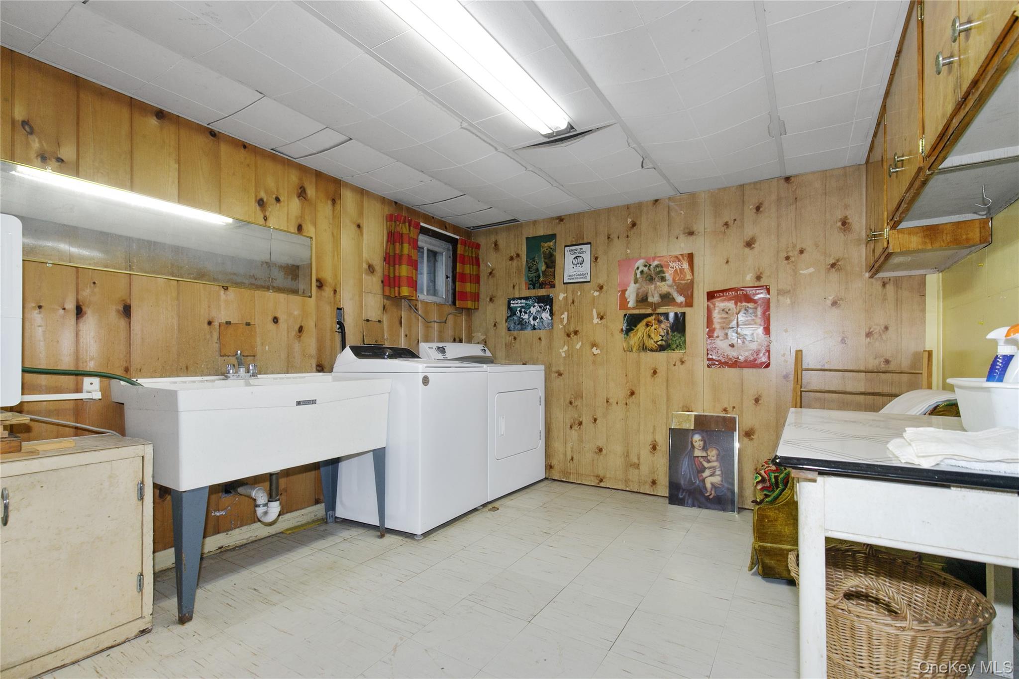 13 Linda Road, Port Washington, NY 11050