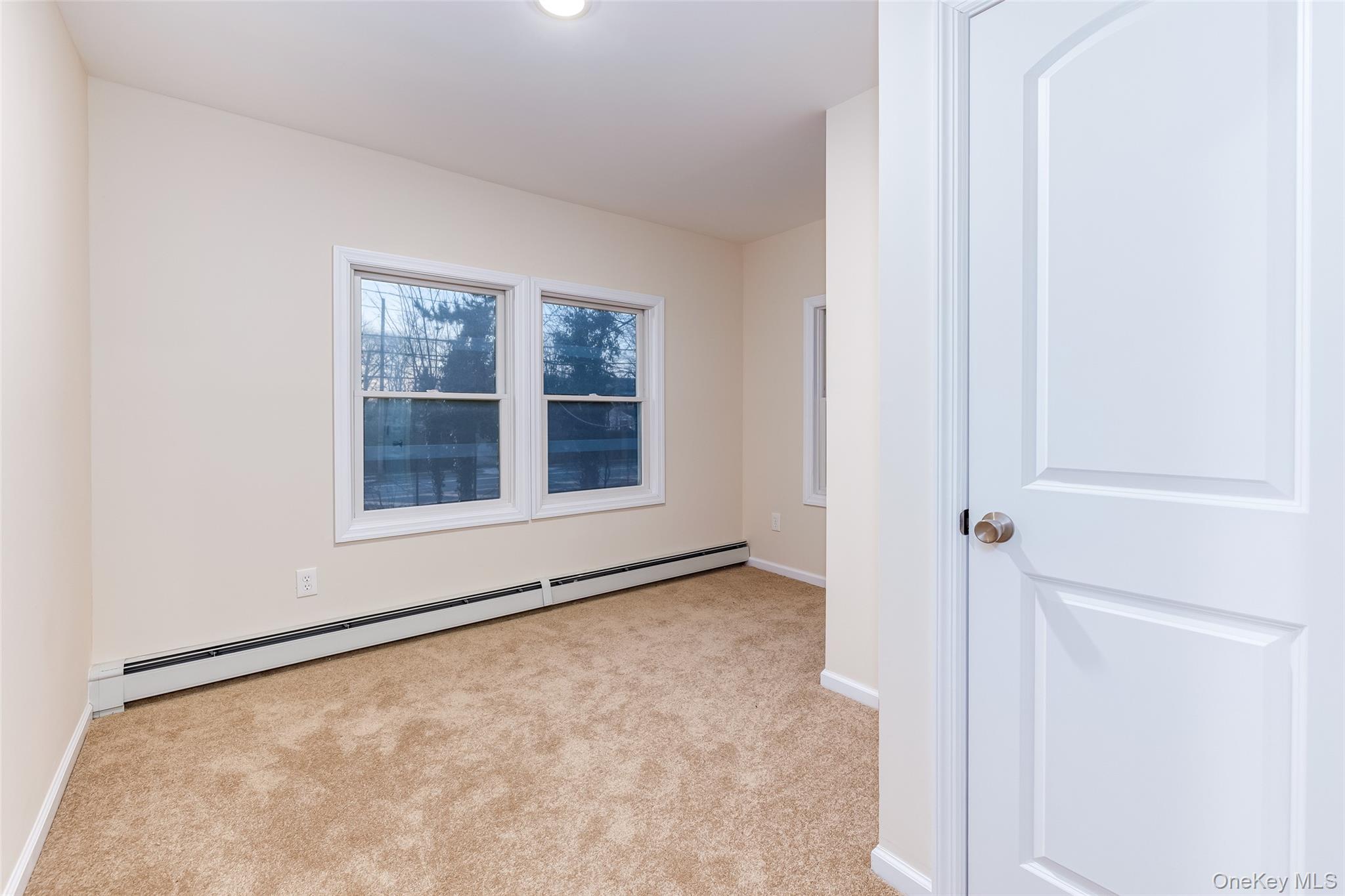 30170 Main Road, Cutchogue, NY 11935