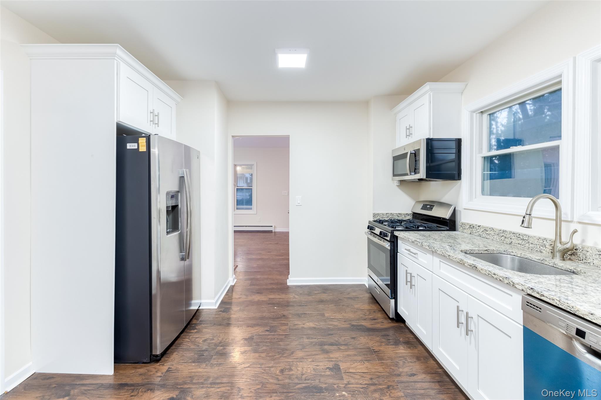 30170 Main Road, Cutchogue, NY 11935