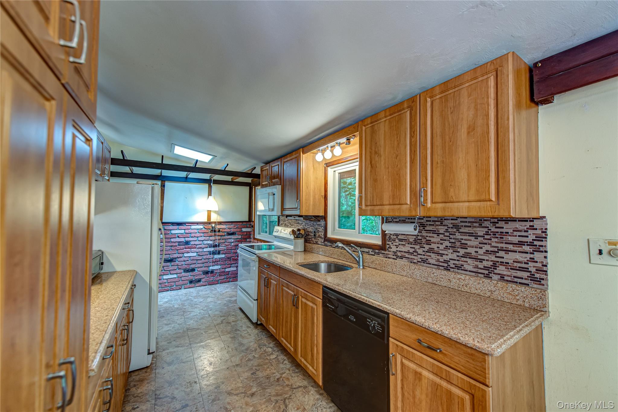 4 Captain Richards Lane, Fort Salonga, NY 11768