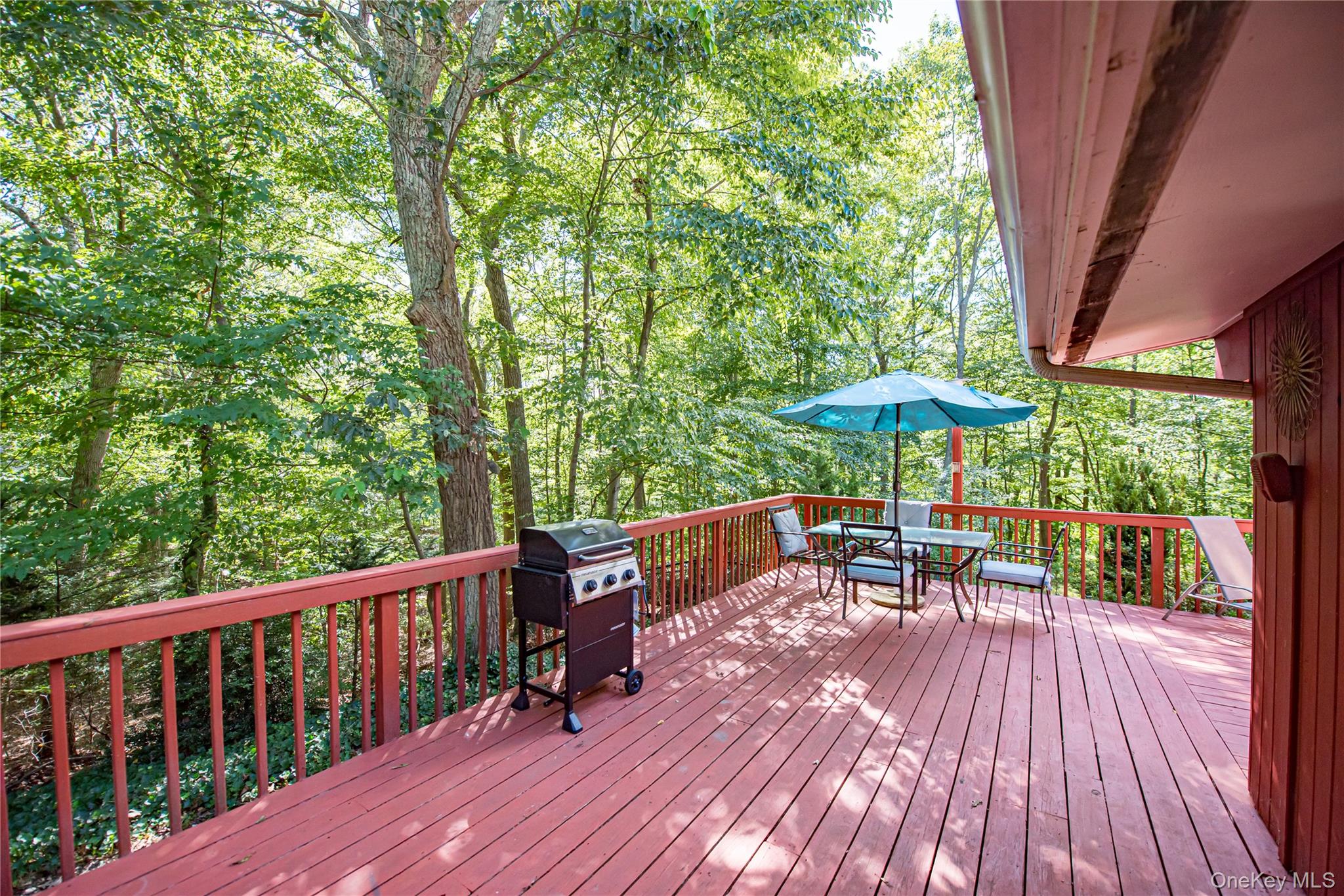 4 Captain Richards Lane, Fort Salonga, NY 11768