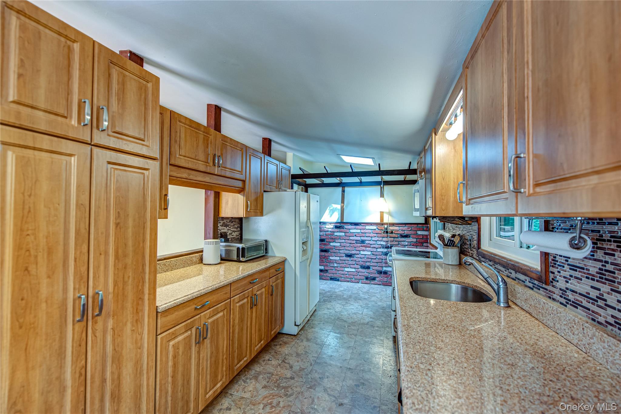 4 Captain Richards Lane, Fort Salonga, NY 11768