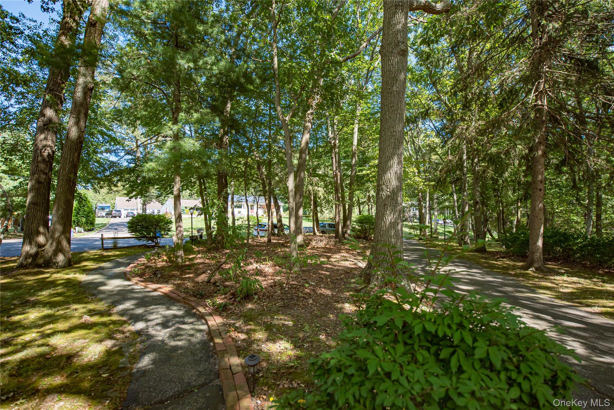 4 Captain Richards Lane, Fort Salonga, NY 11768