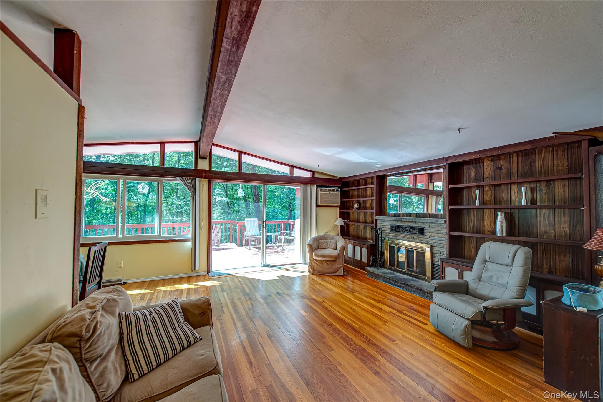 4 Captain Richards Lane, Fort Salonga, NY 11768