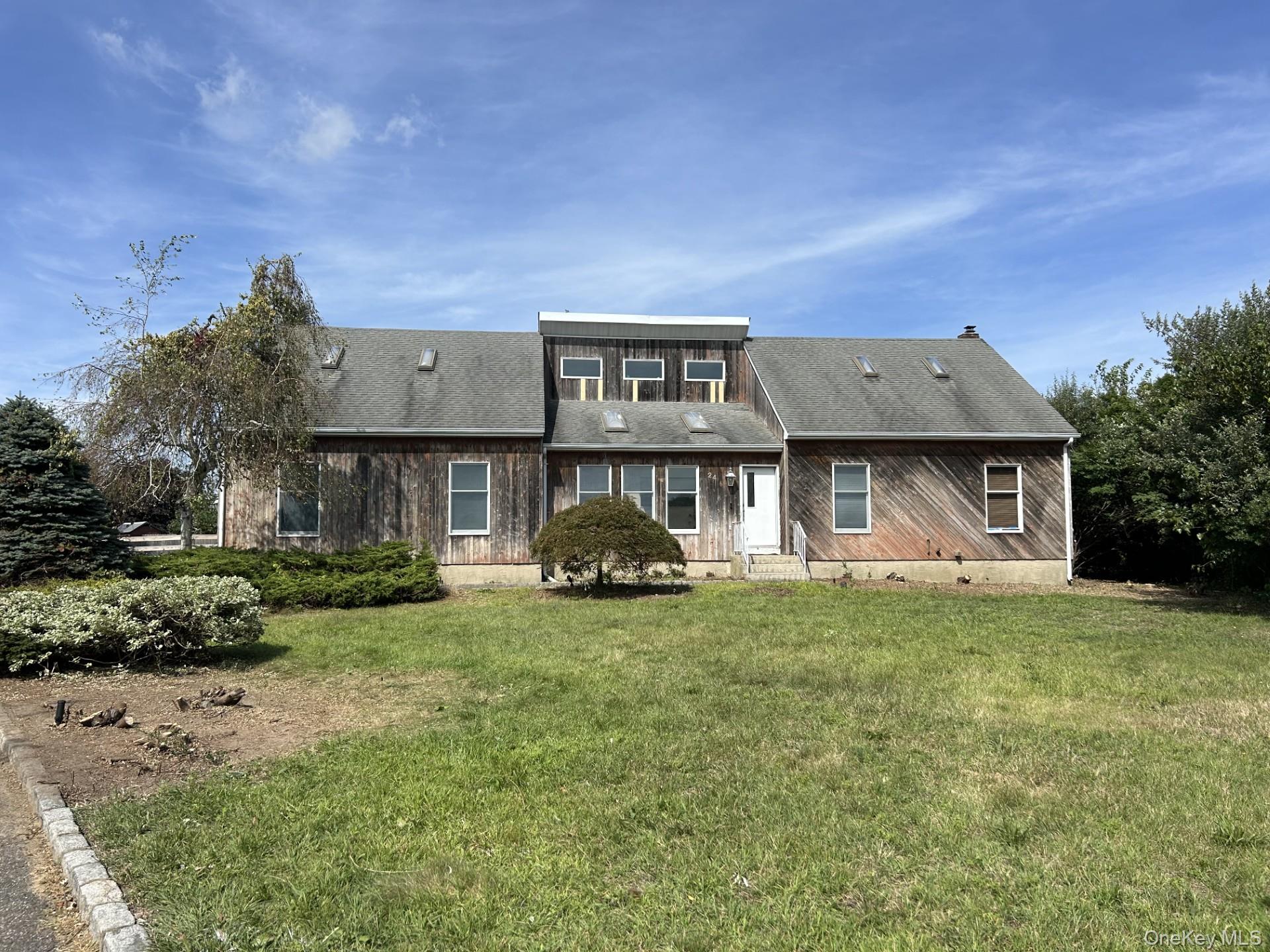 24 Kimberly Court, Baiting Hollow, NY 11933