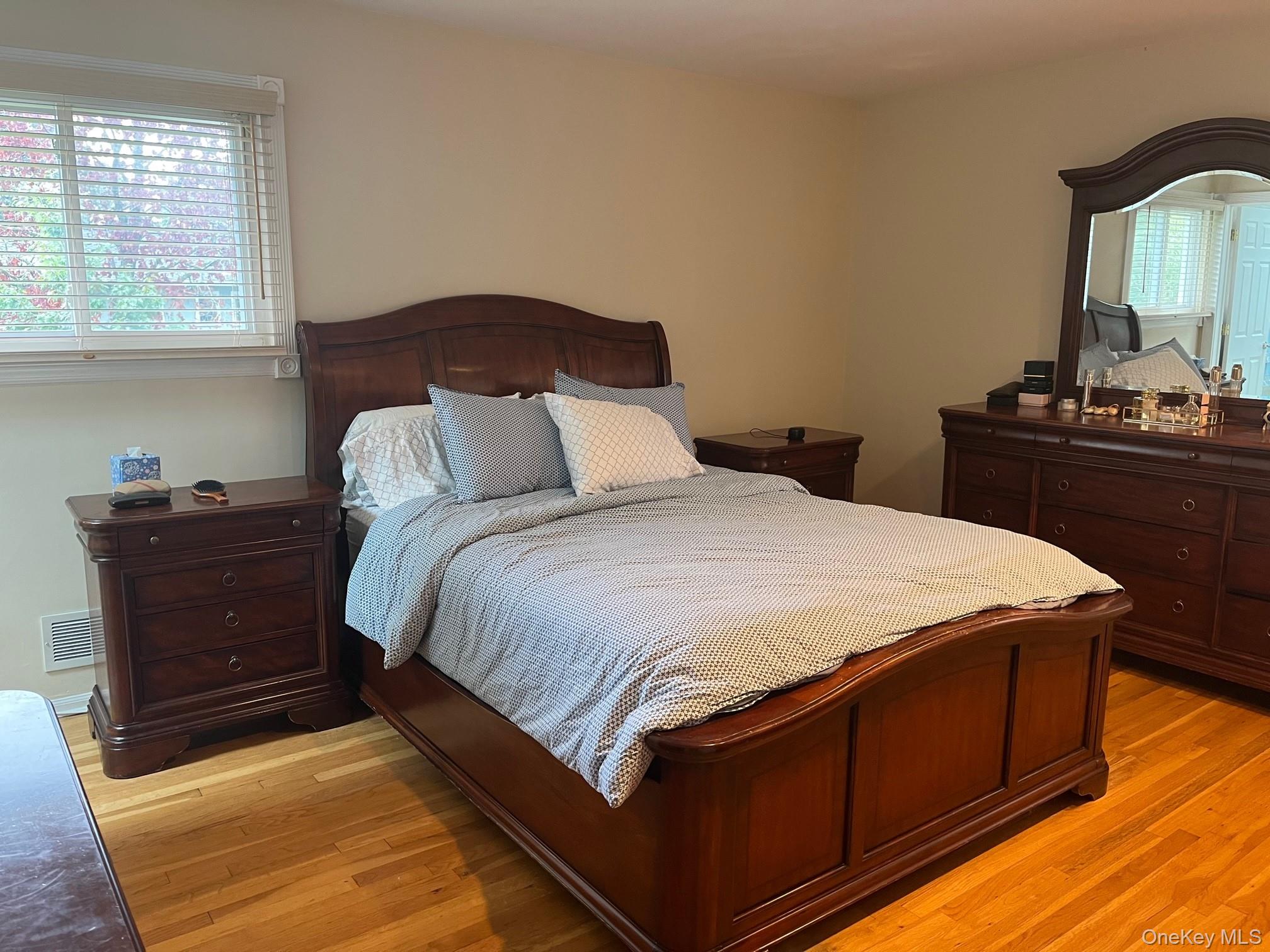 206 Howard Avenue, Orangeburg, NY 10962