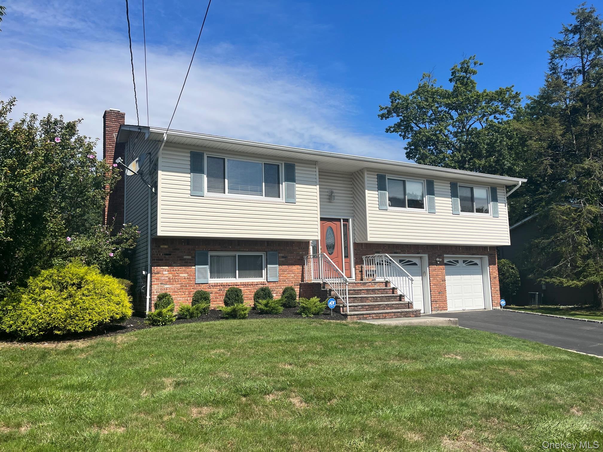 206 Howard Avenue, Orangeburg, NY 10962