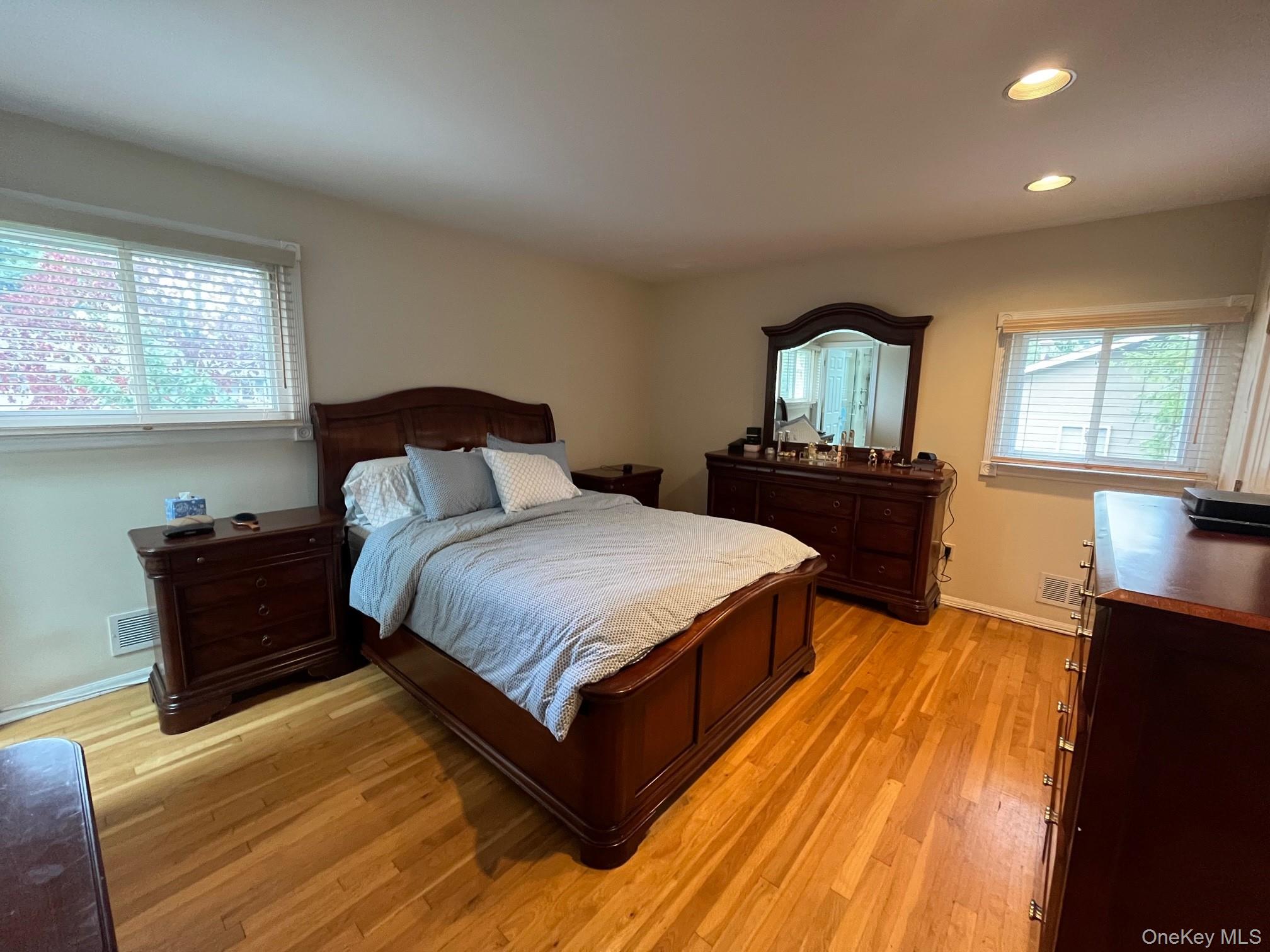 206 Howard Avenue, Orangeburg, NY 10962