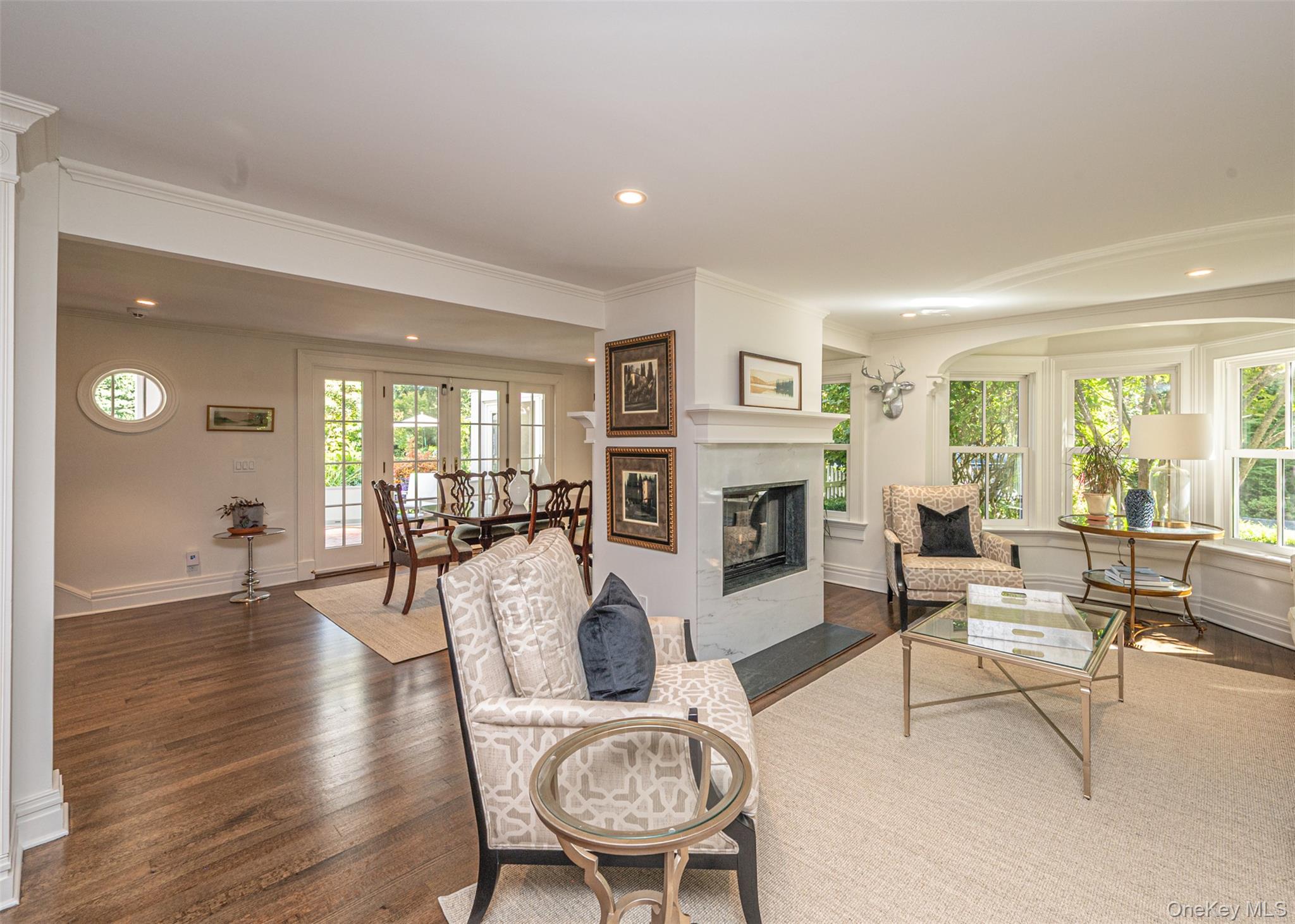 92 S Country Road, Remsenburg, NY 11960