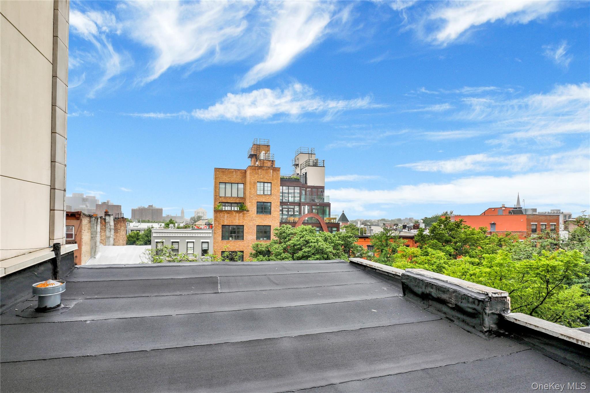 329 Atlantic Avenue, Brooklyn, NY 11201