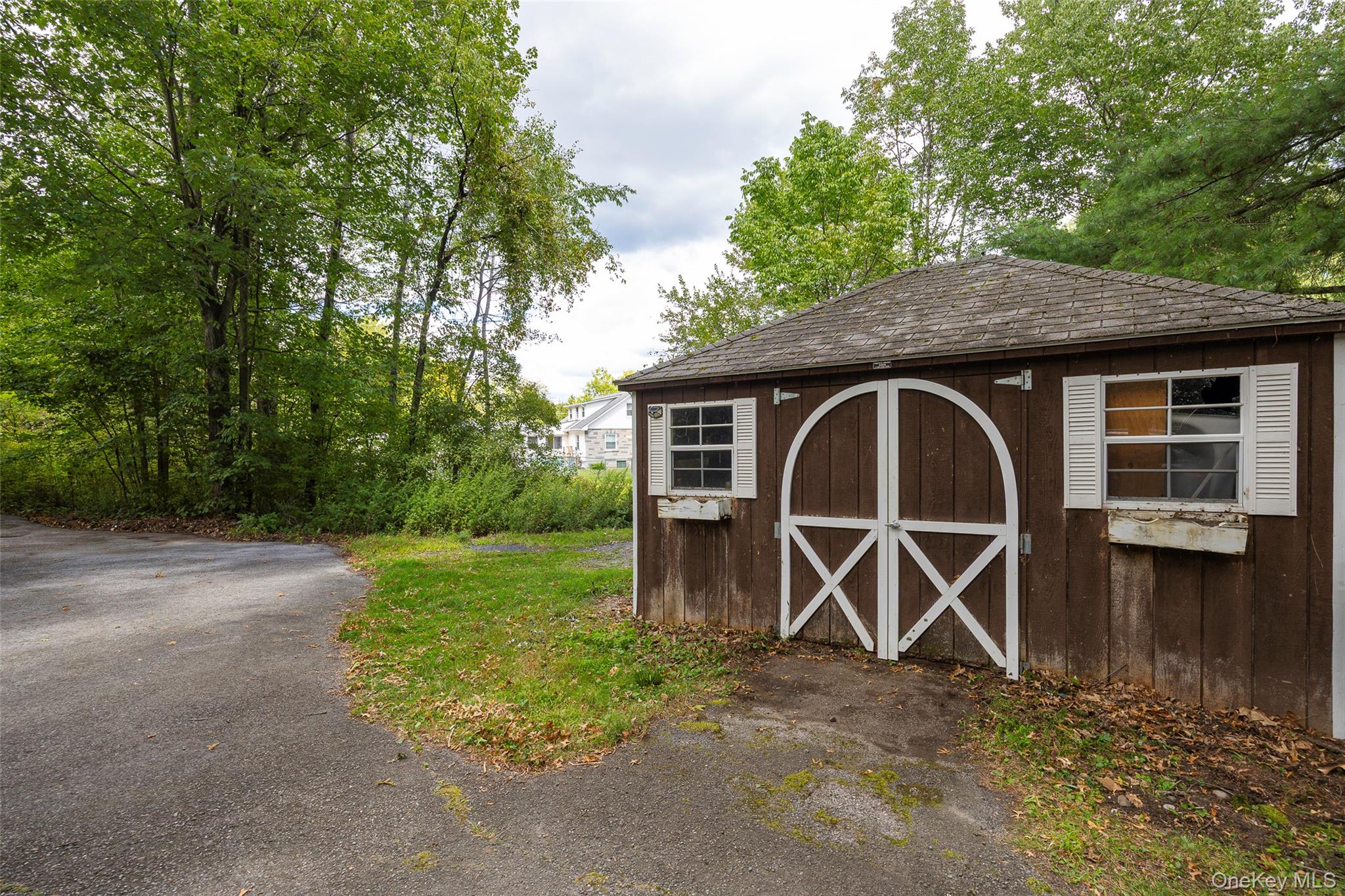 993 State Route 32, Wallkill, NY 12589