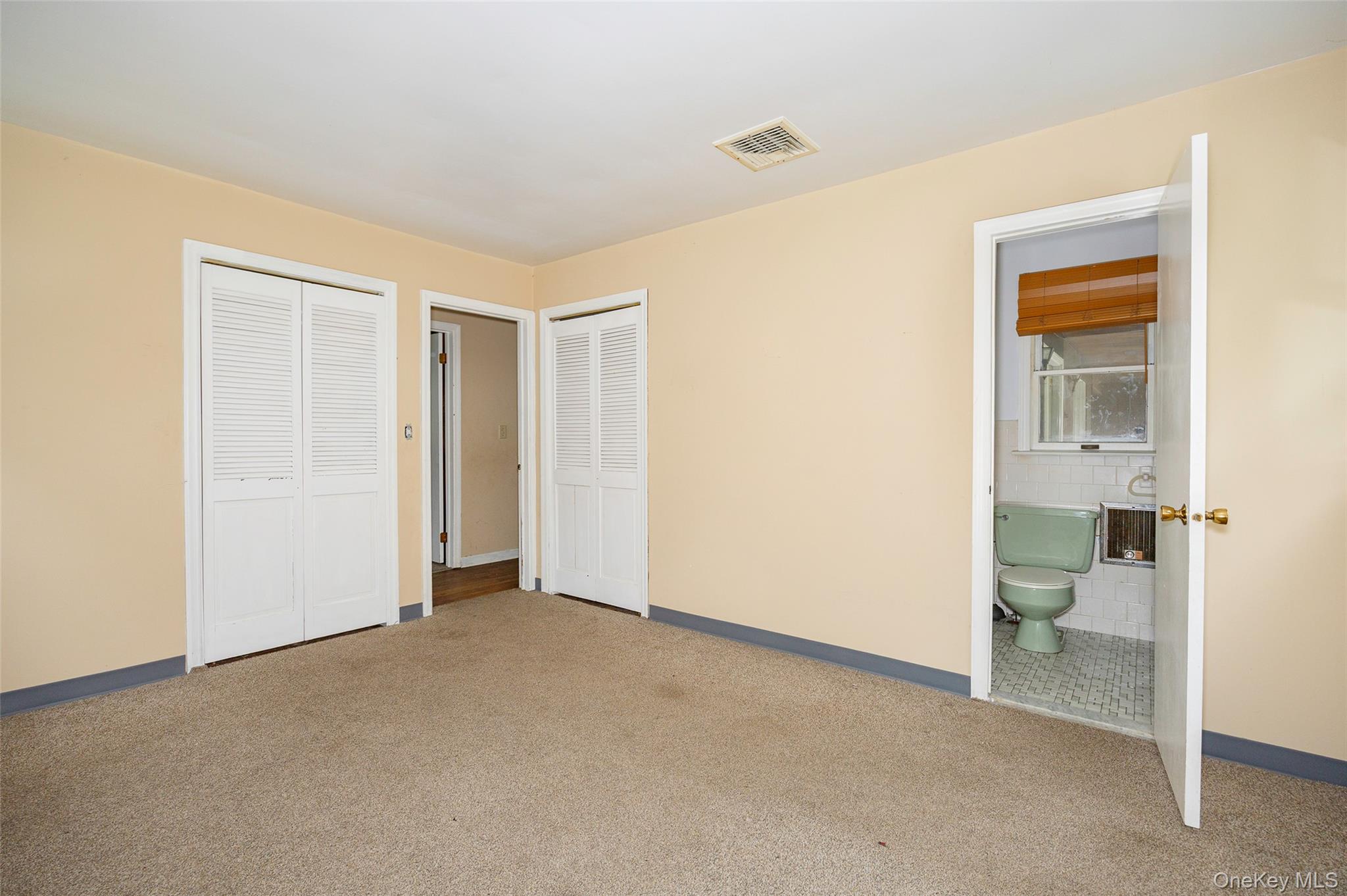 993 State Route 32, Wallkill, NY 12589