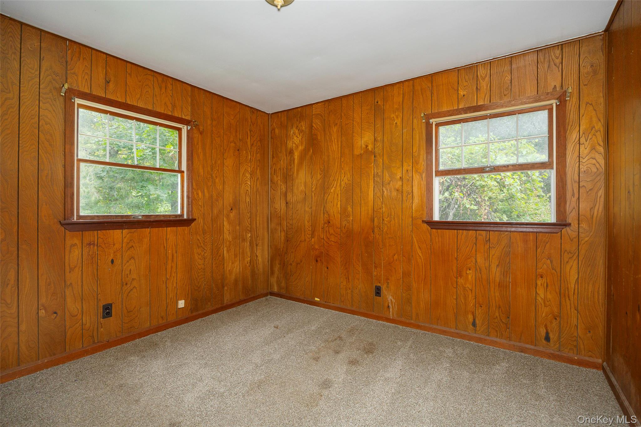 993 State Route 32, Wallkill, NY 12589