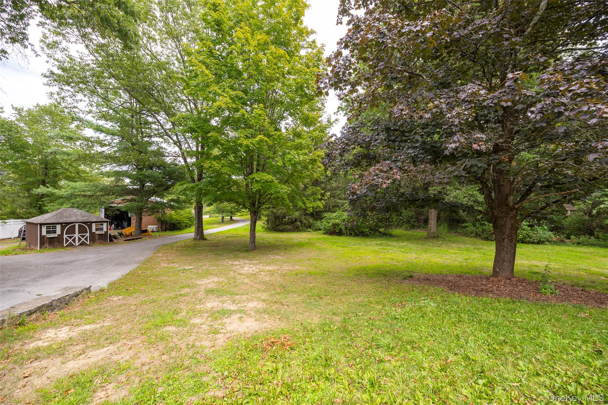 993 State Route 32, Wallkill, NY 12589