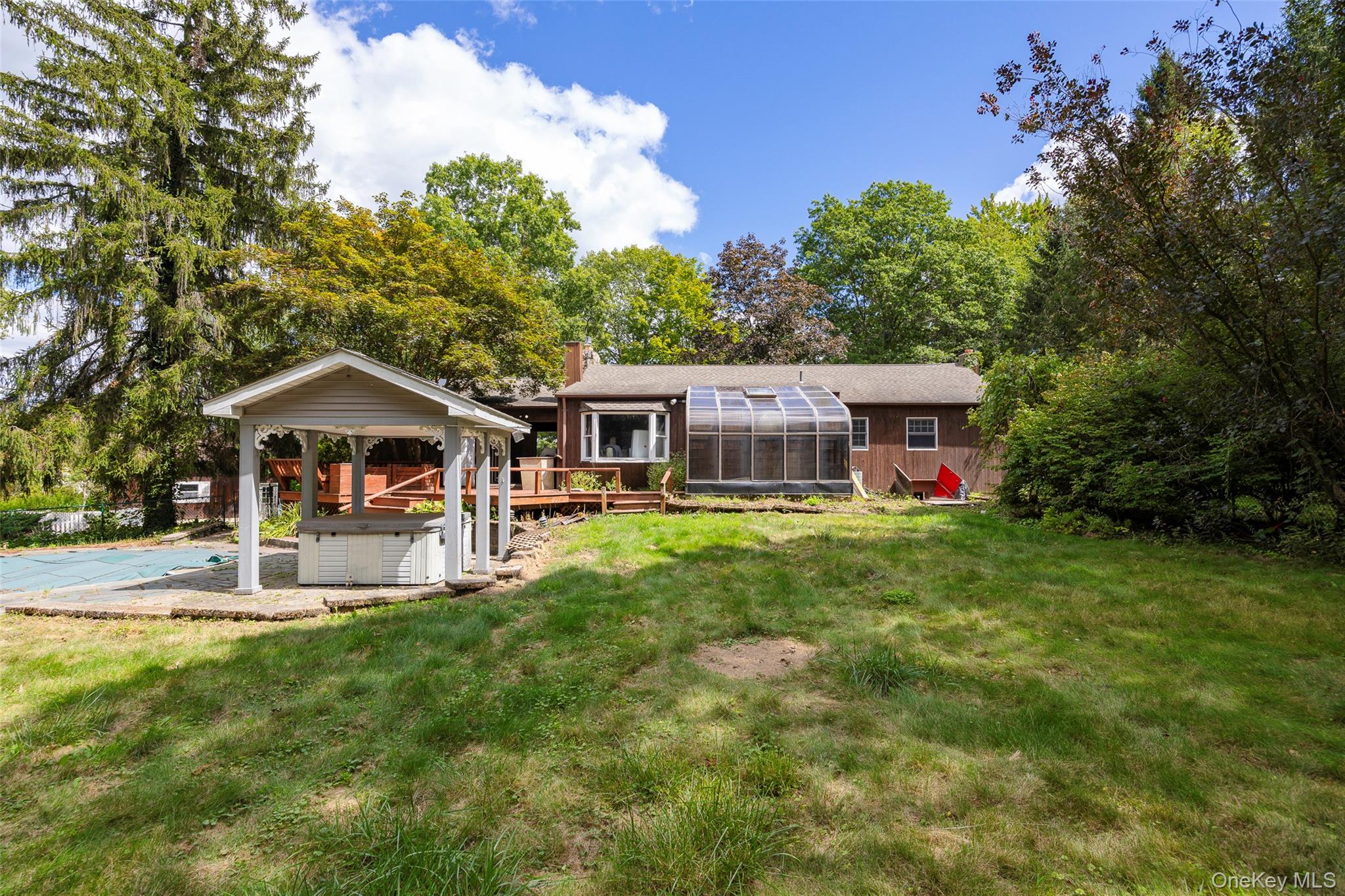 993 State Route 32, Wallkill, NY 12589