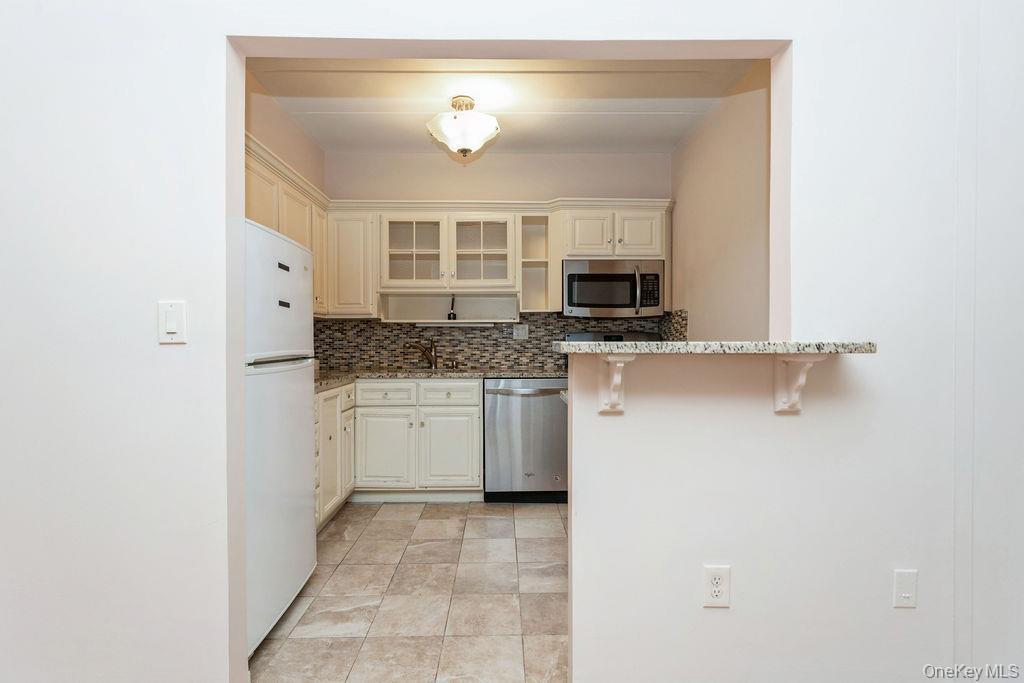 1101 Midland Avenue # 403, Bronxville, NY 10708