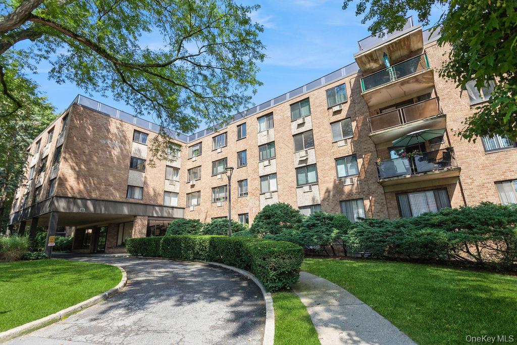 1101 Midland Avenue # 403, Bronxville, NY 10708