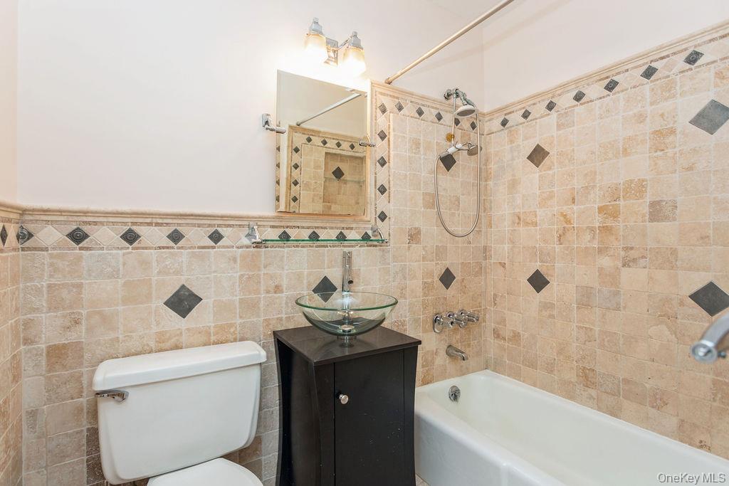 1101 Midland Avenue # 403, Bronxville, NY 10708