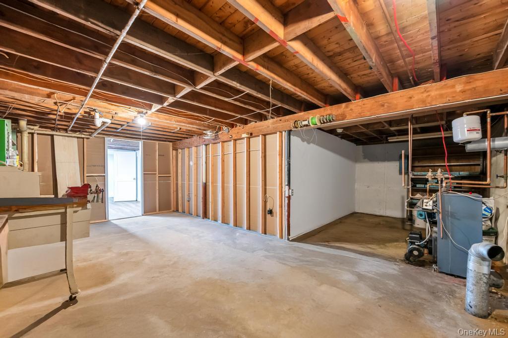 104 Ralph Avenue, Babylon, NY 11702